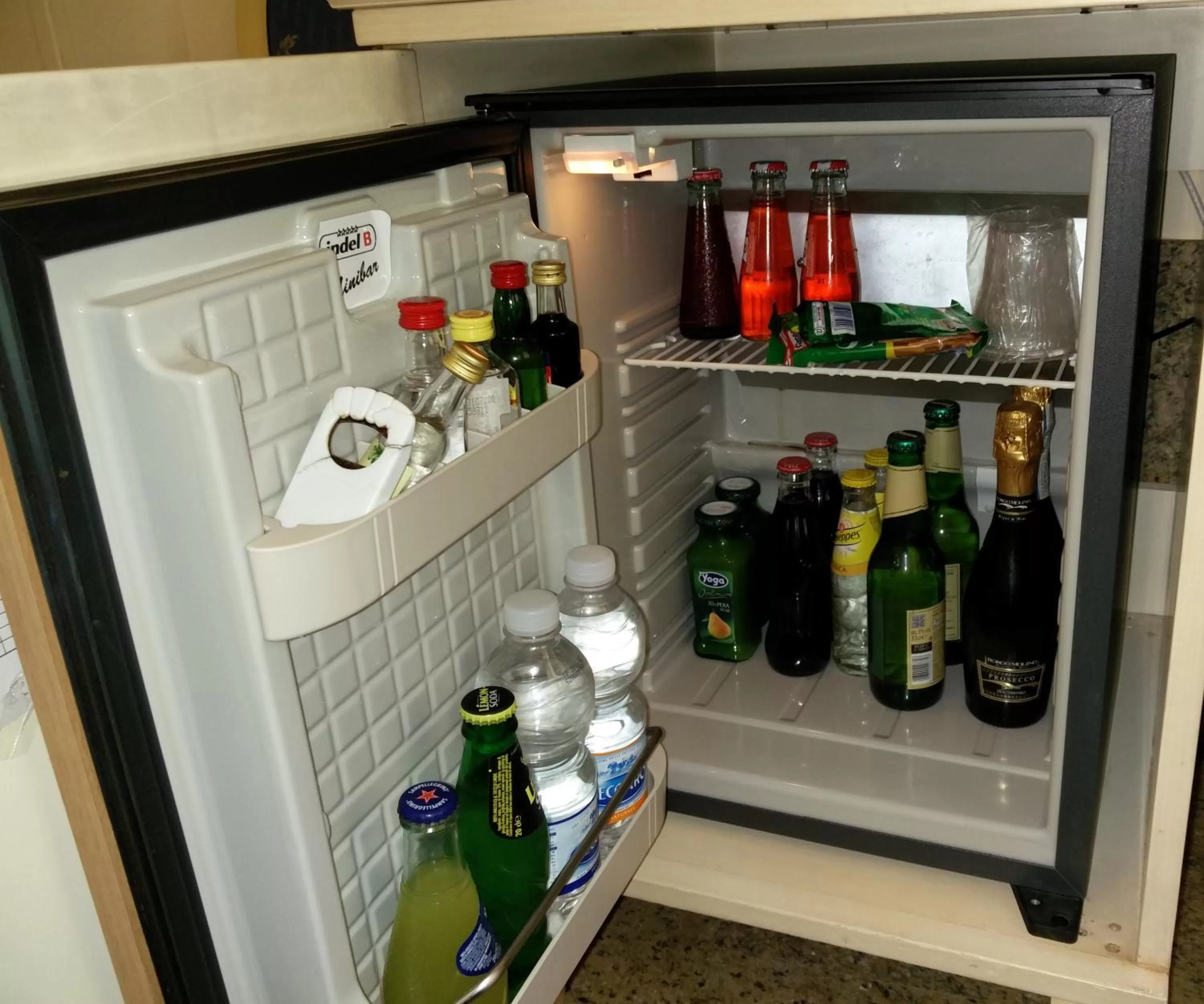 Alcoholic drinks in Hotel Ca' Formenta