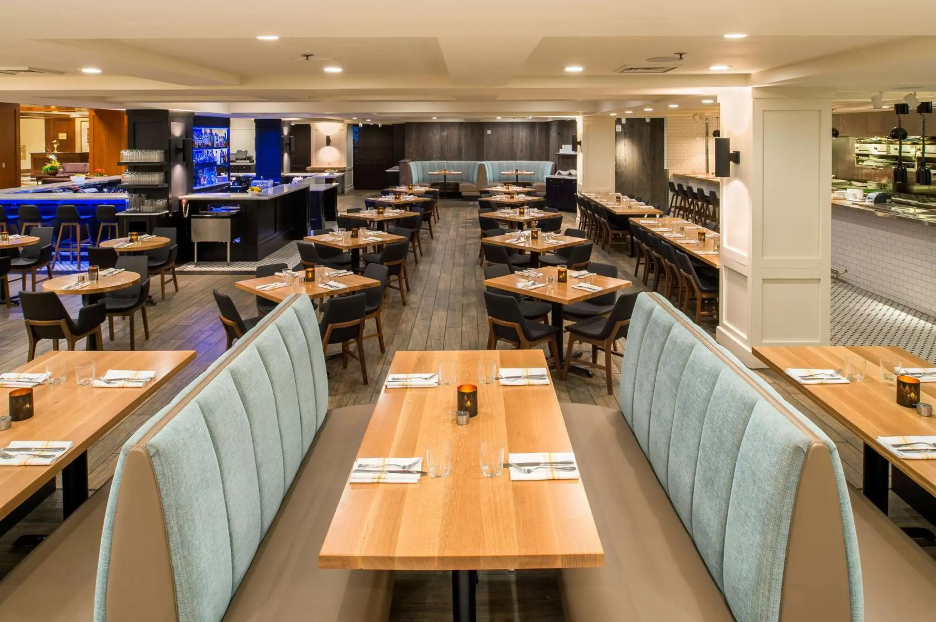 Dining area, Restaurant/Places to Eat in Hilton Portland Downtown