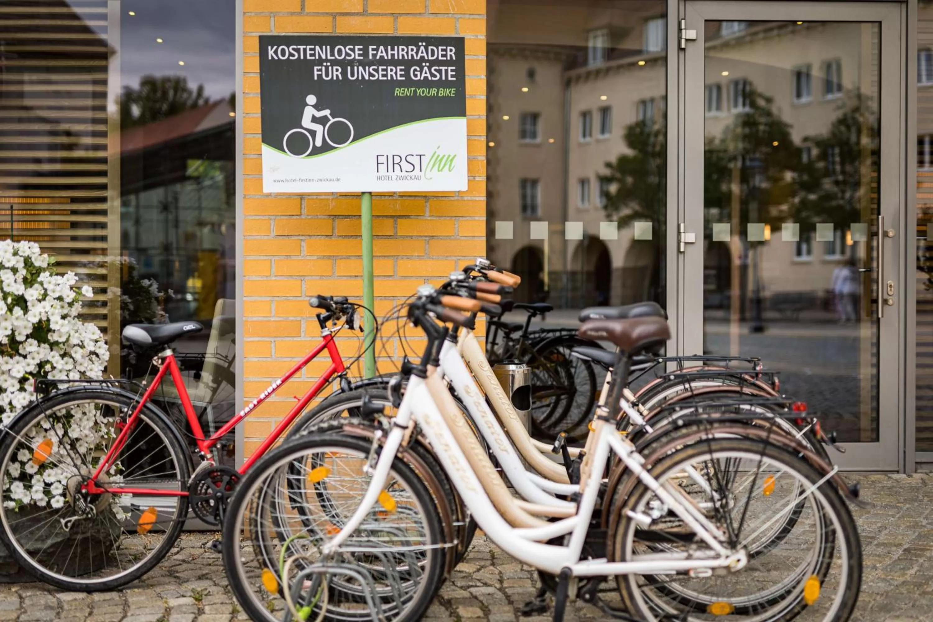 Property building in First Inn Hotel Zwickau