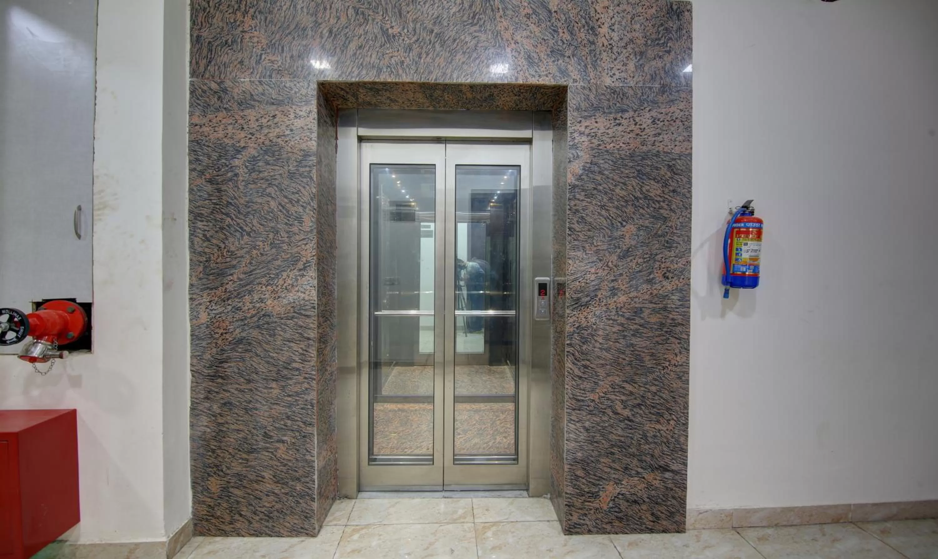 Treebo Trend Amaya Inn Sector 72