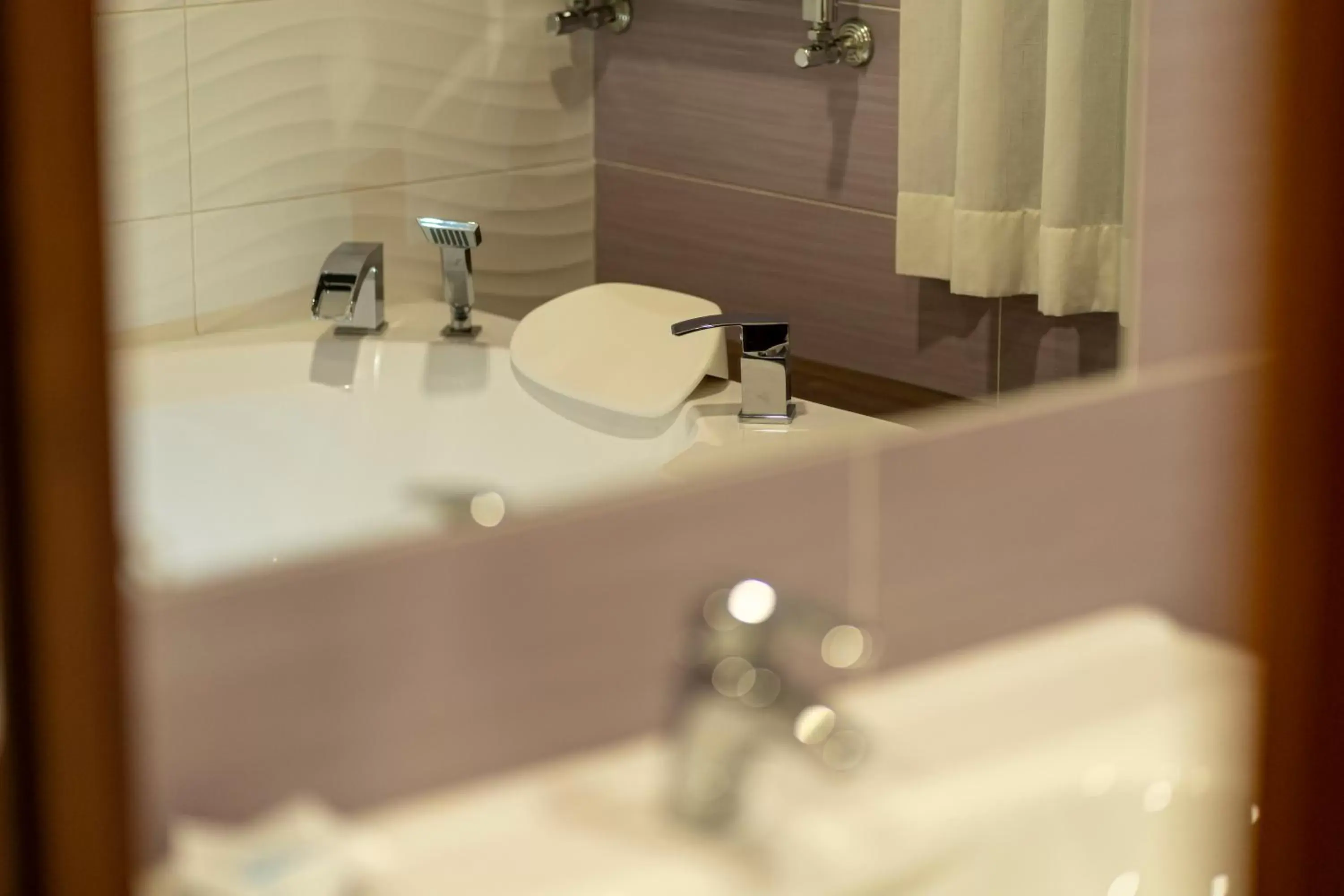 Bath, Bathroom in Hotel Smeraldo