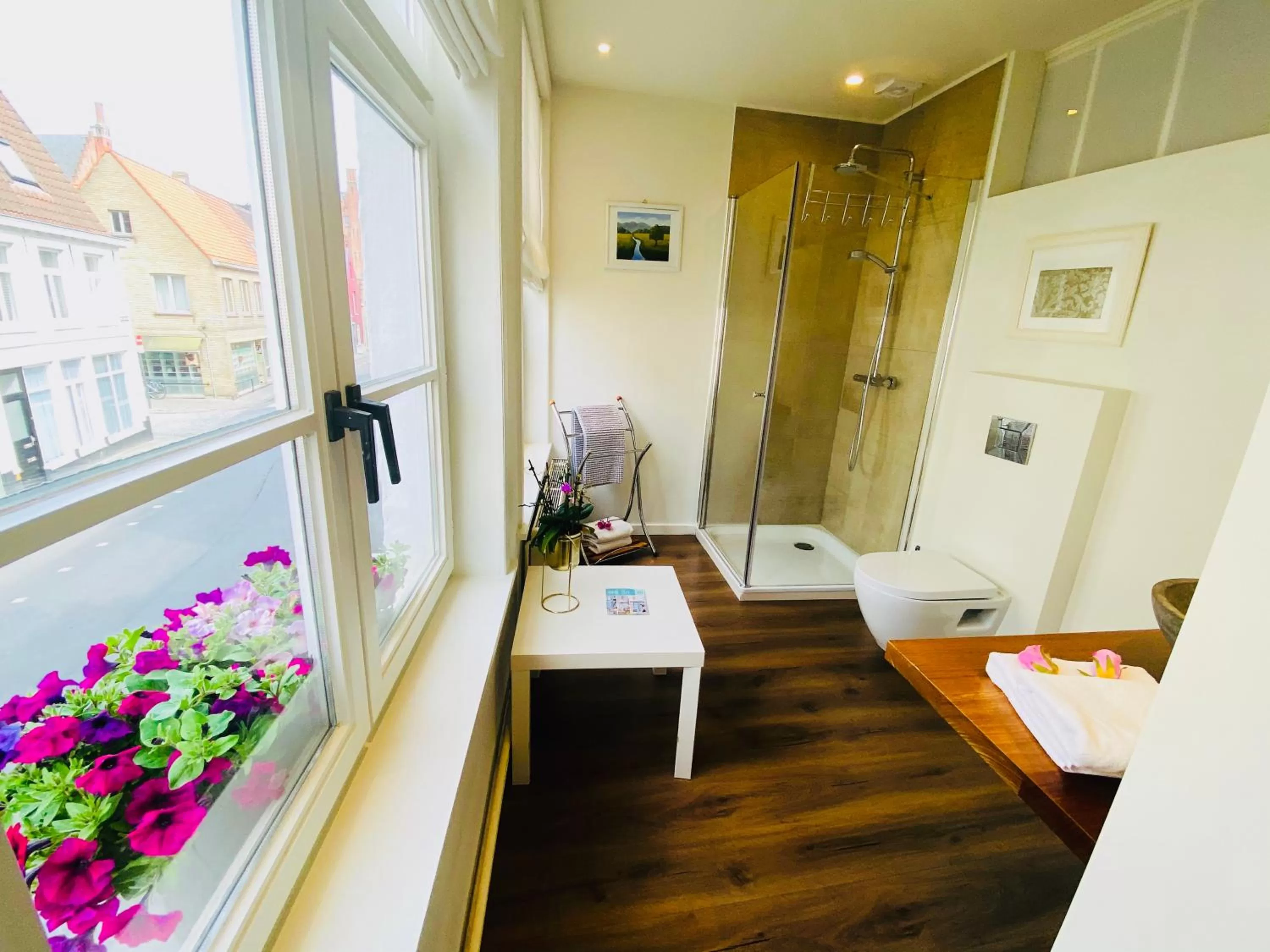 Bathroom in The White Queen B&B