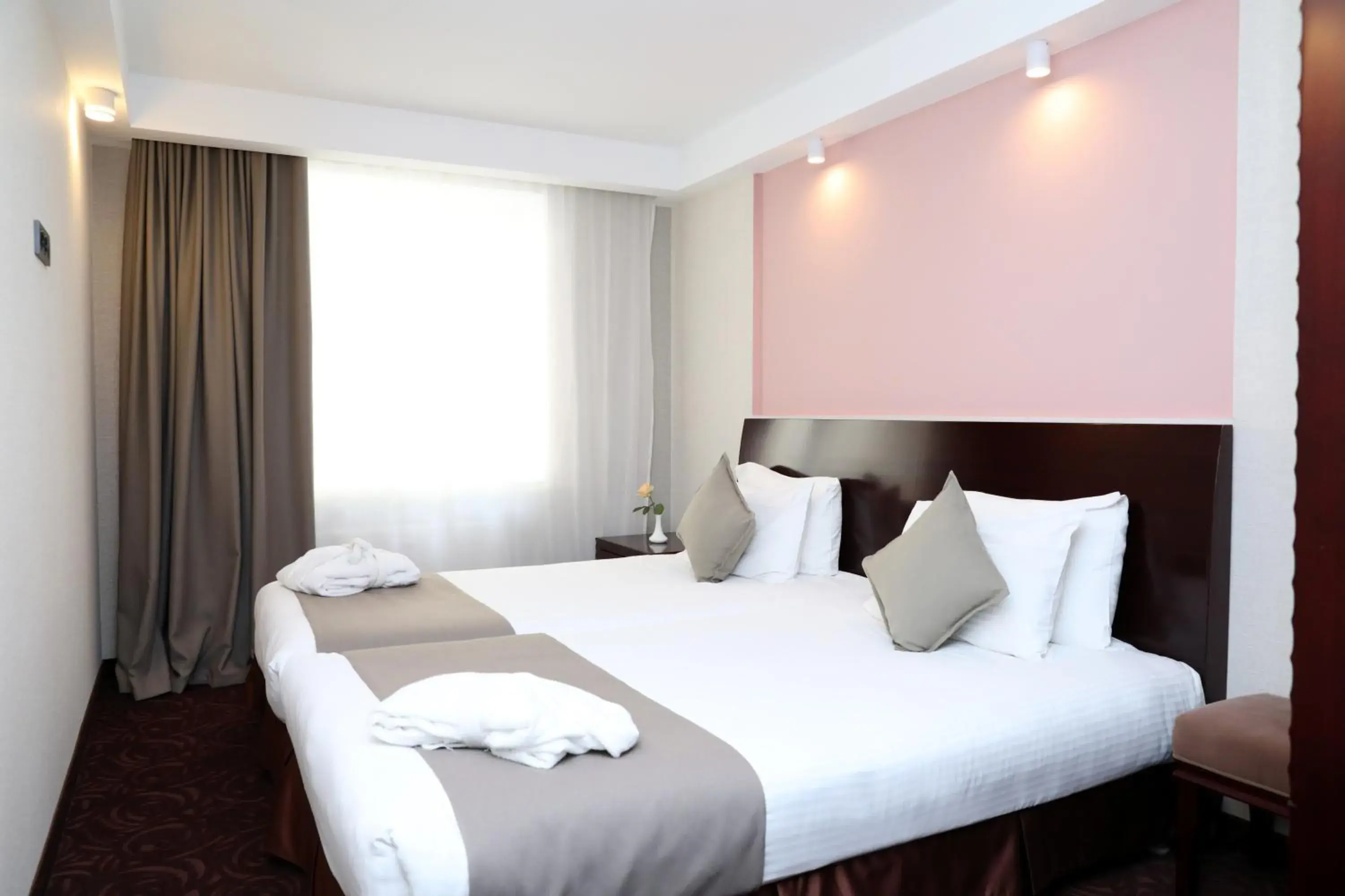 Bed in Best Western Plus Paradise Hotel Dilijan