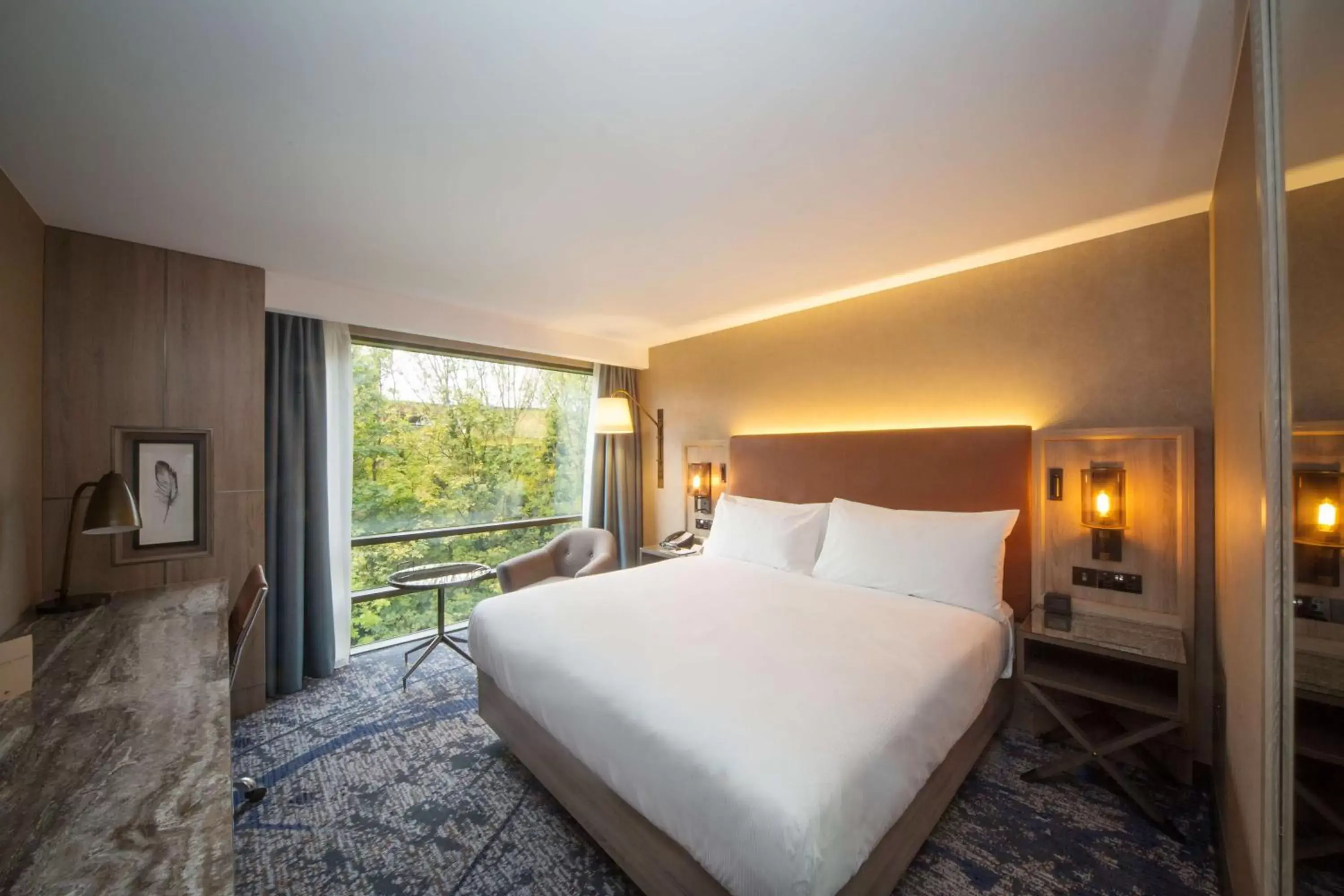 Bed in DoubleTree by Hilton London Kingston Upon Thames