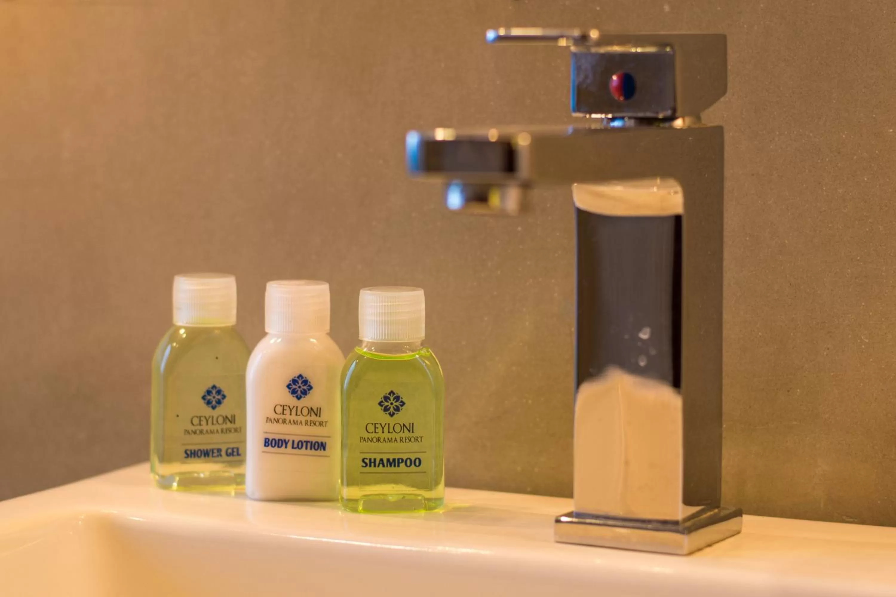 Bathroom in Ceyloni Panorama Resort