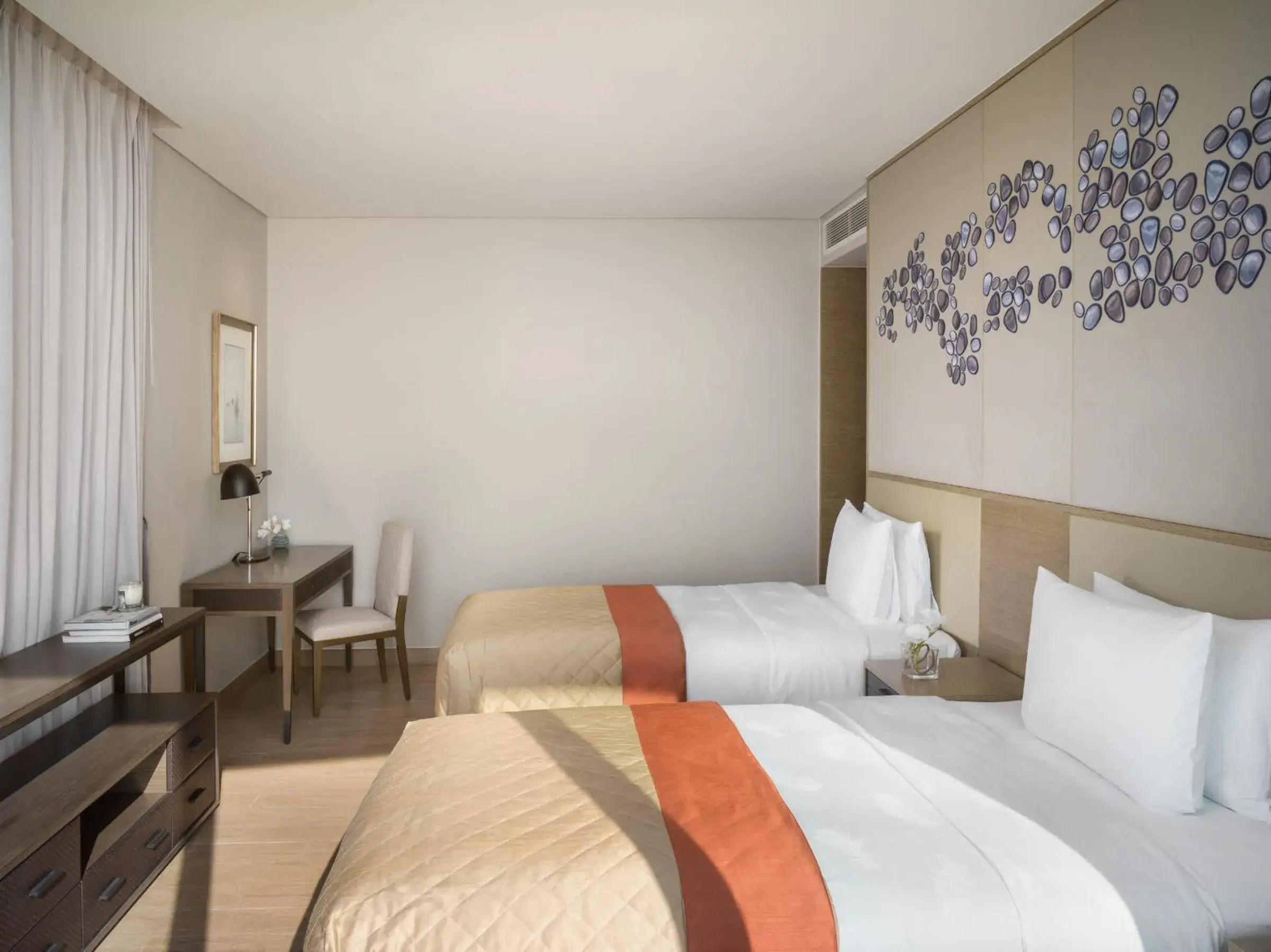 Bedroom, Bed in InterContinental Phu Quoc Long Beach Resort, an IHG Hotel