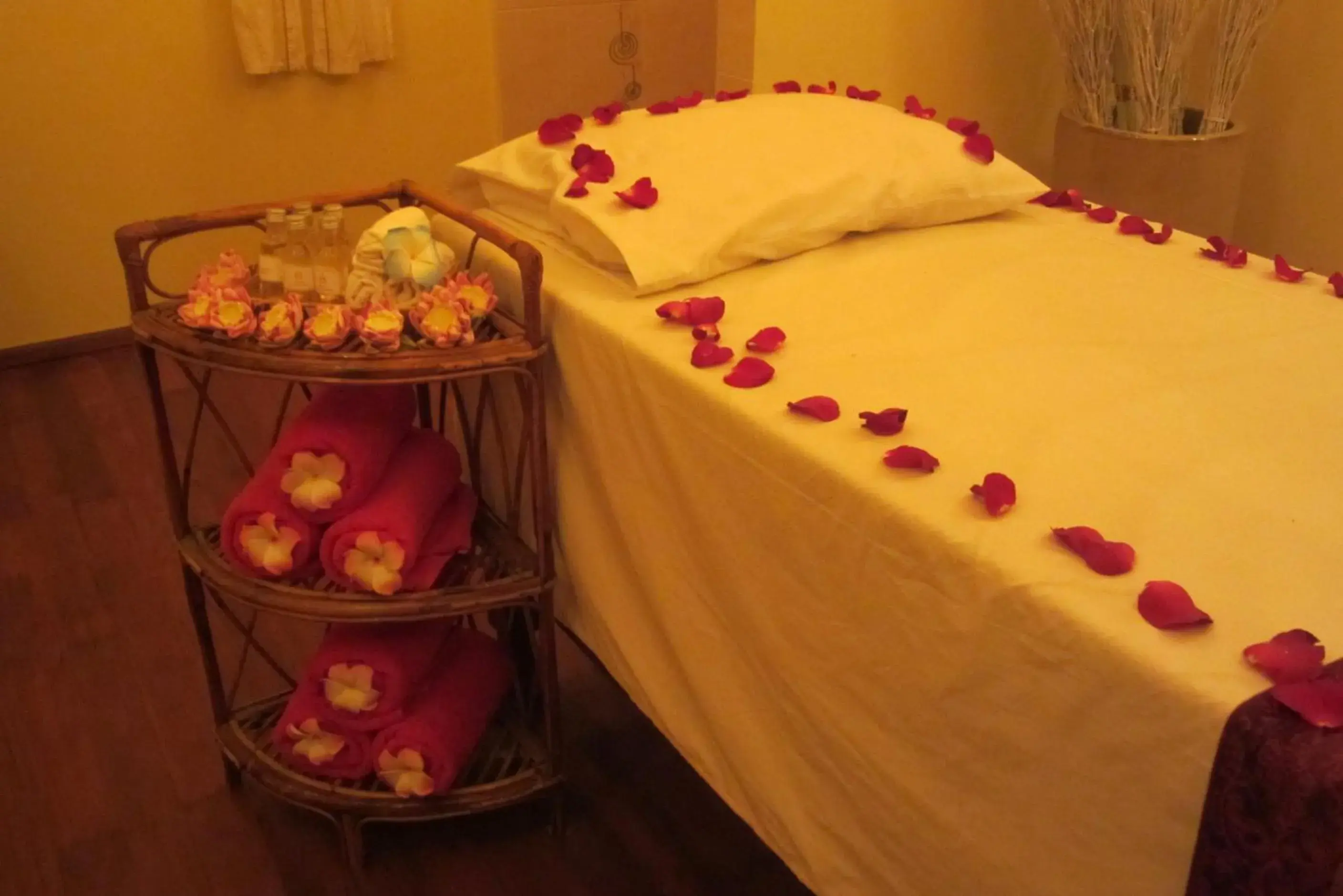 Spa and wellness centre/facilities in City Angkor Hotel