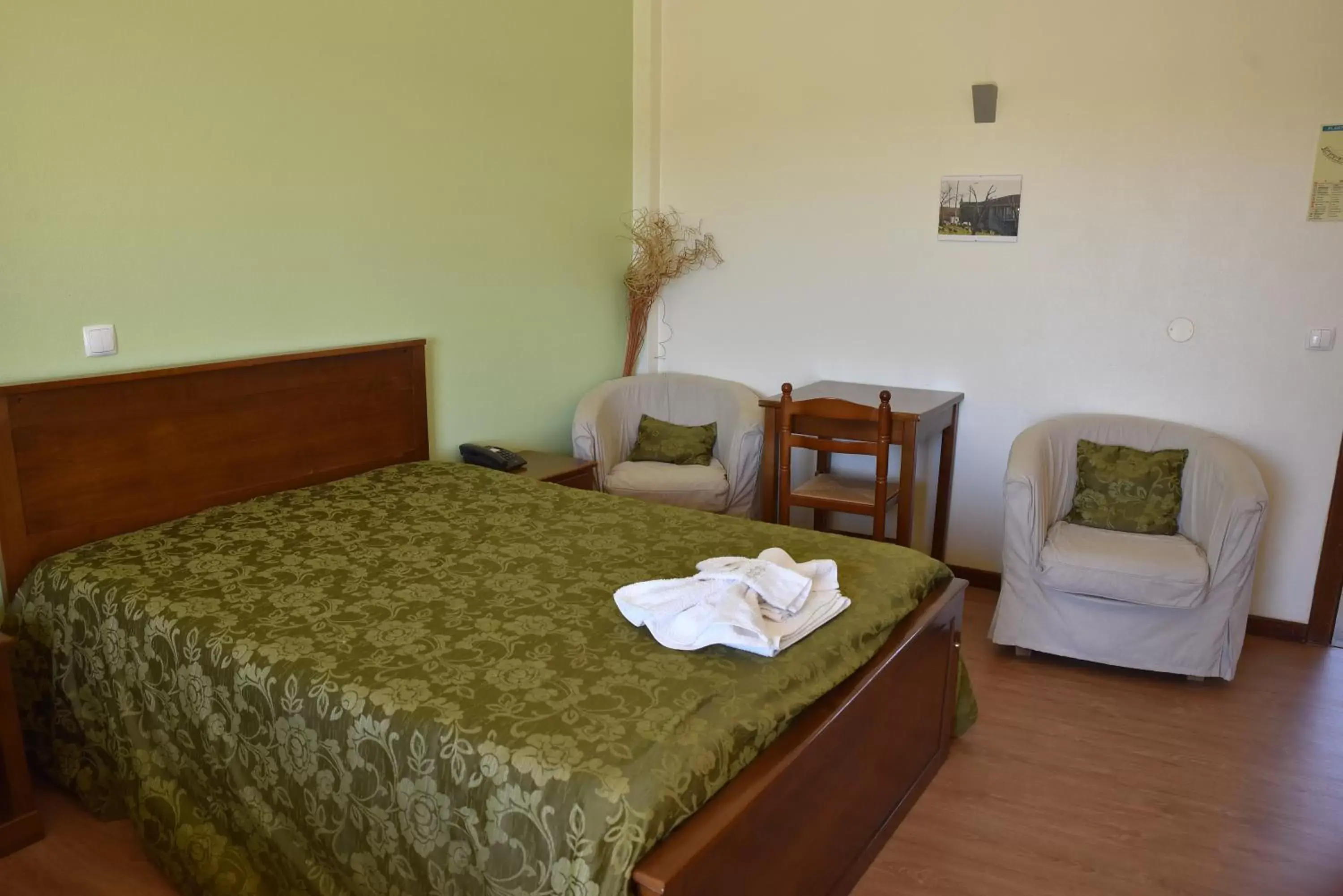 Bedroom, Bed in Quinta da Seixeda