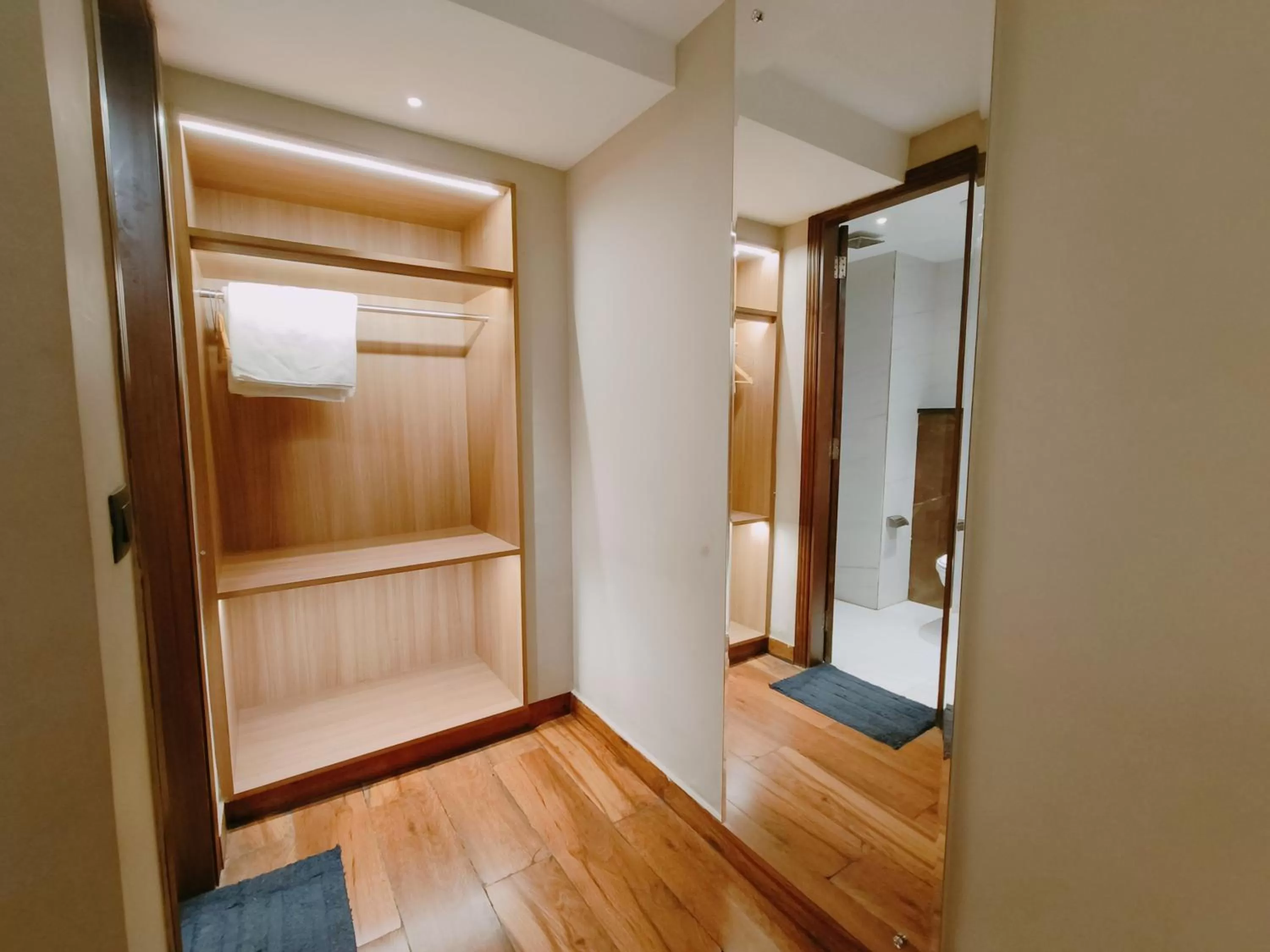 Bedroom in Aura Rooms