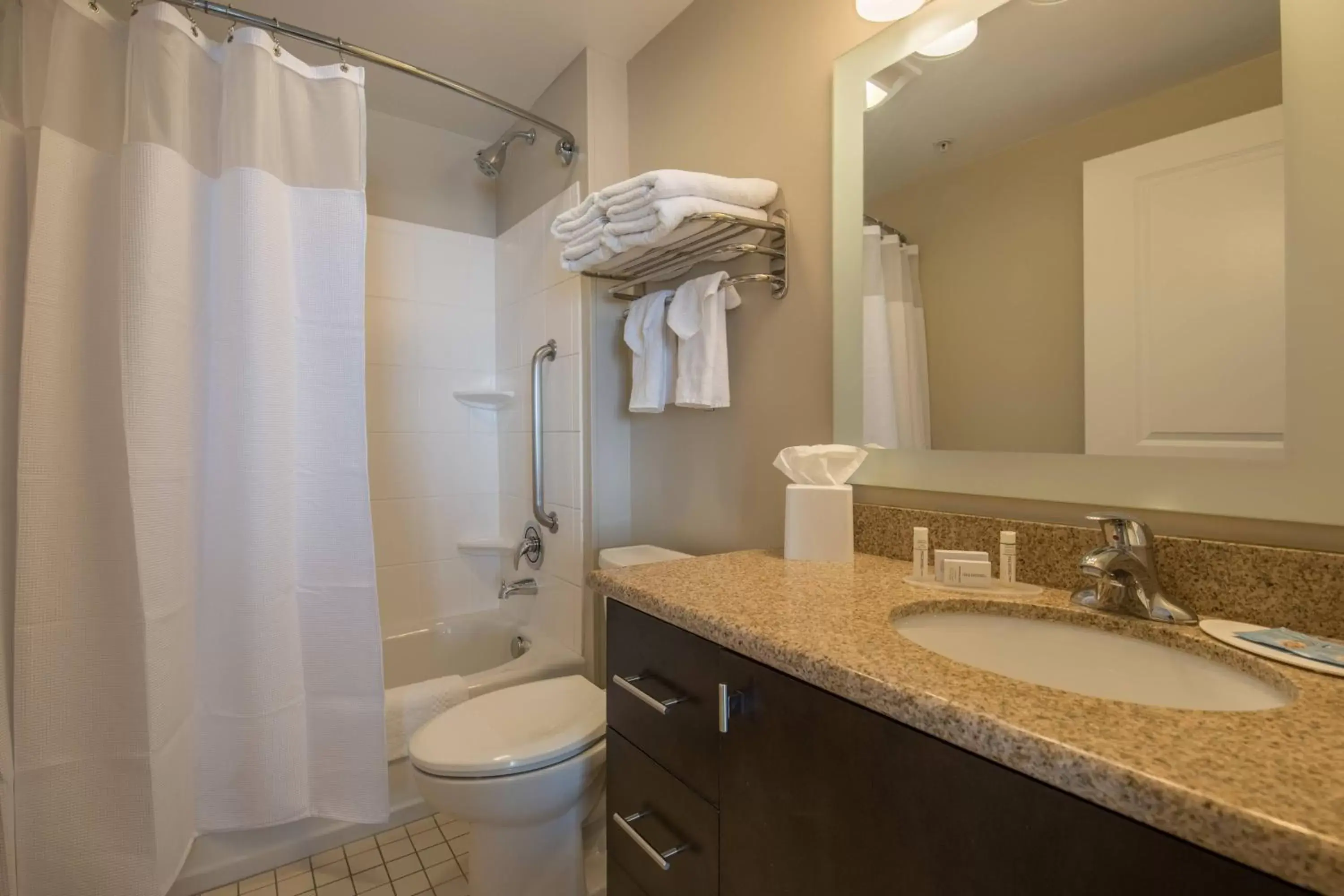 Bathroom in TownePlace Suites by Marriott Provo Orem