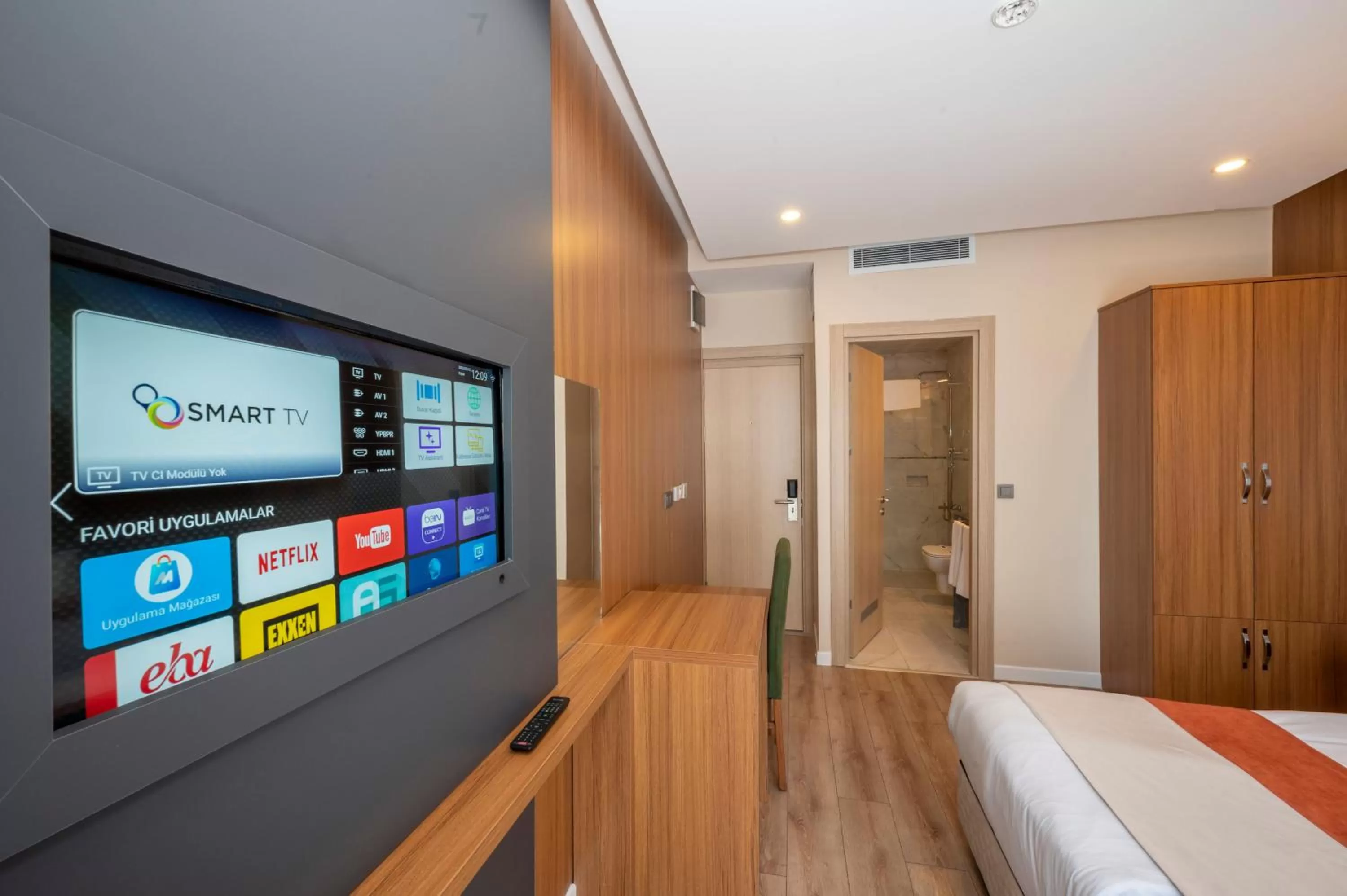 Double Room with Sea View in Harmony Hotel Istanbul & SPA