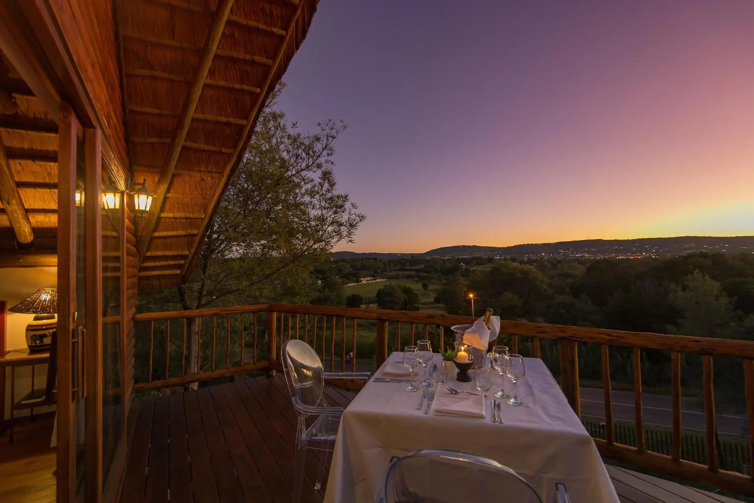 Balcony/Terrace, Restaurant/Places to Eat in Amadwala Lodge