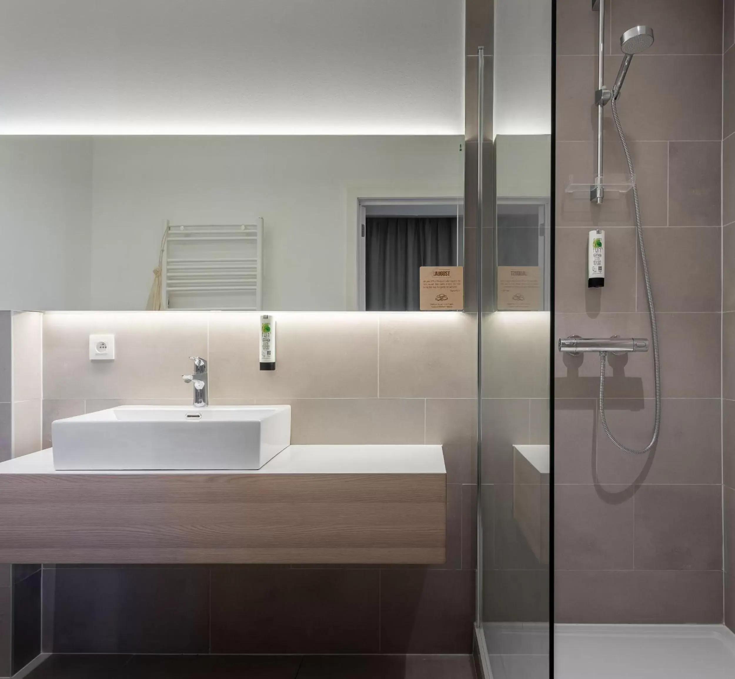 Superior Double Room in Hotel Augustyn Brugge Superior Double Room in Hotel Augustyn Brugge