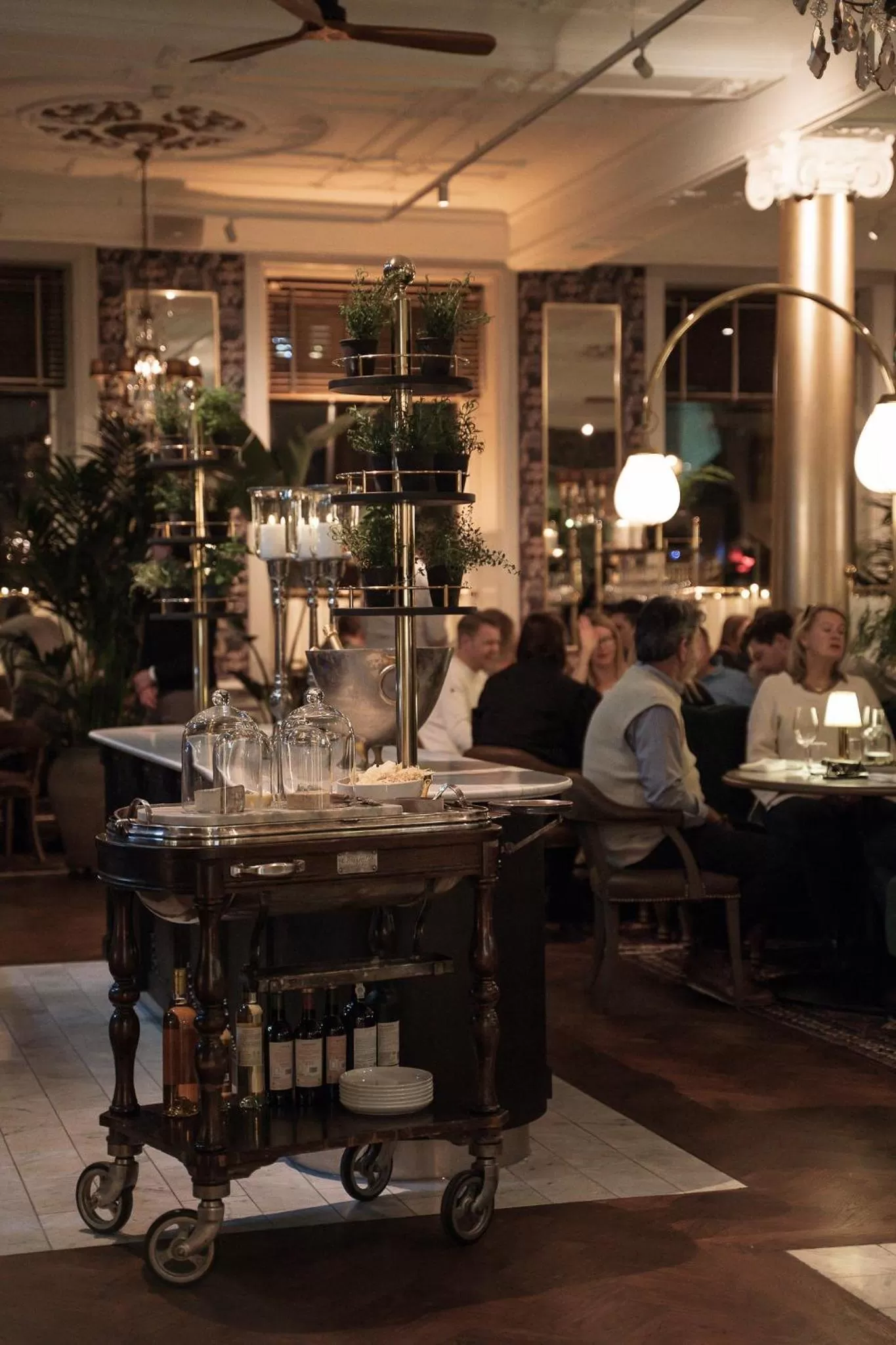 Restaurant/places to eat in Continental du Sud