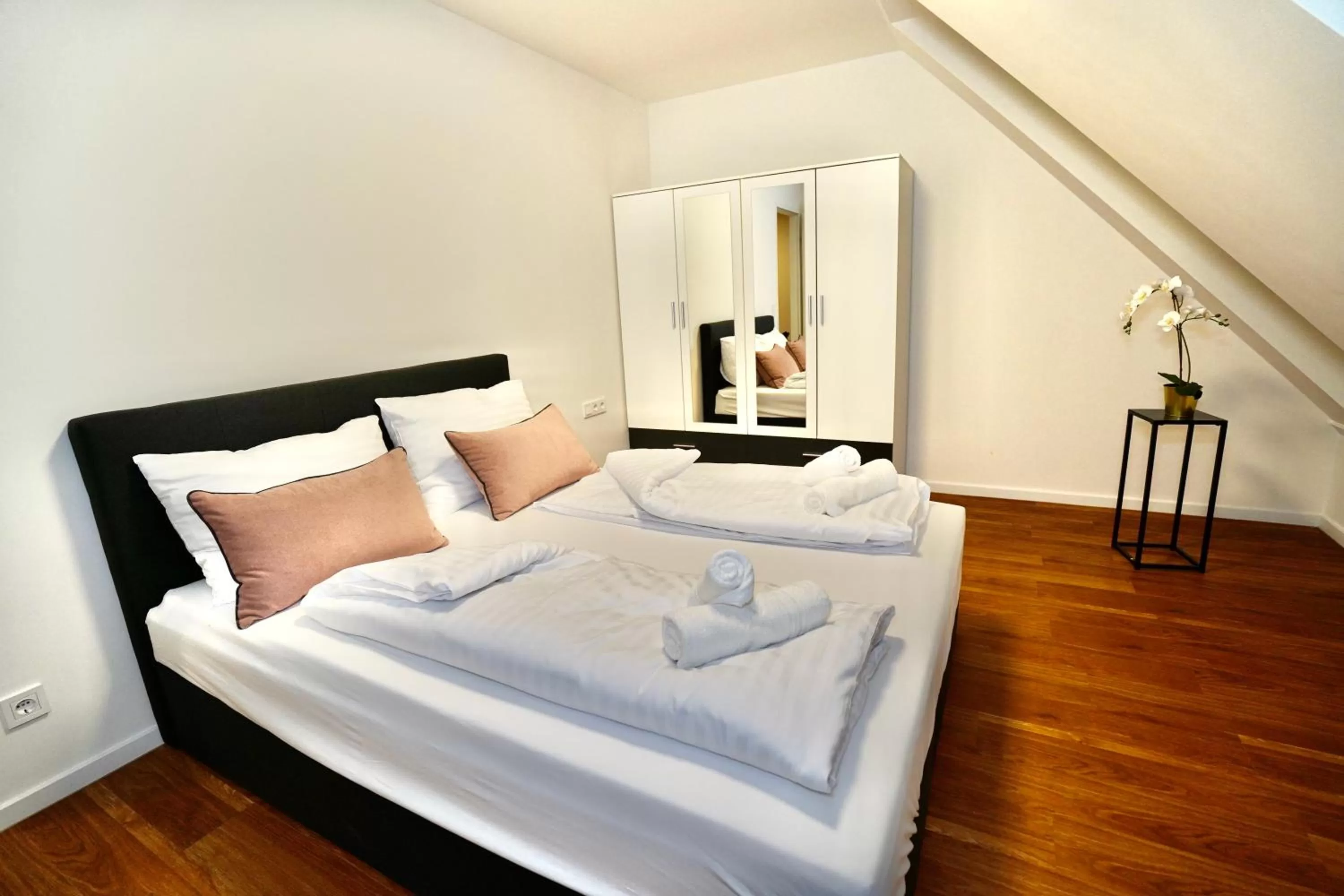 Deluxe Apartment in DM & S Apartment