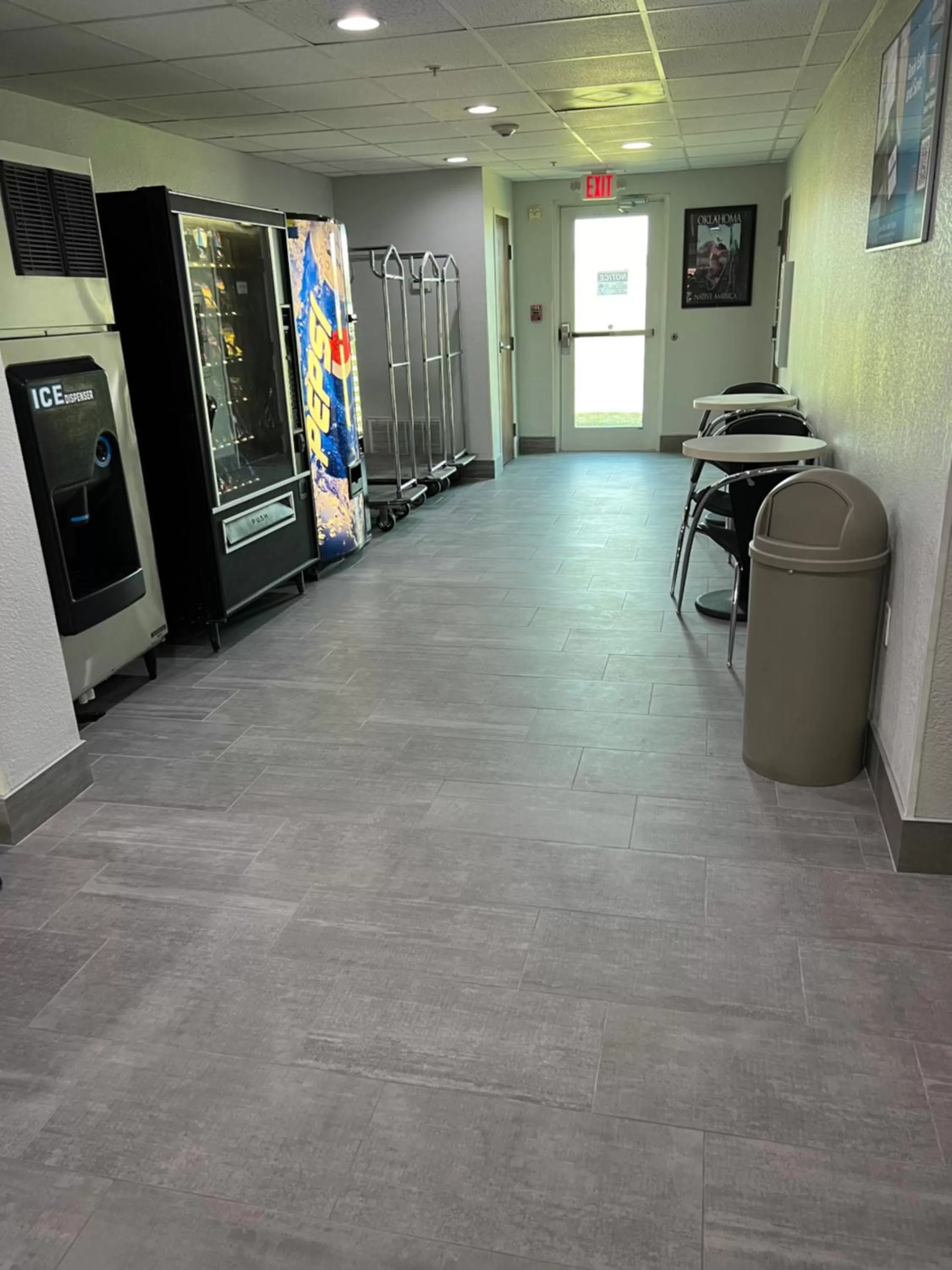 vending machine in Motel 6-El Reno, OK