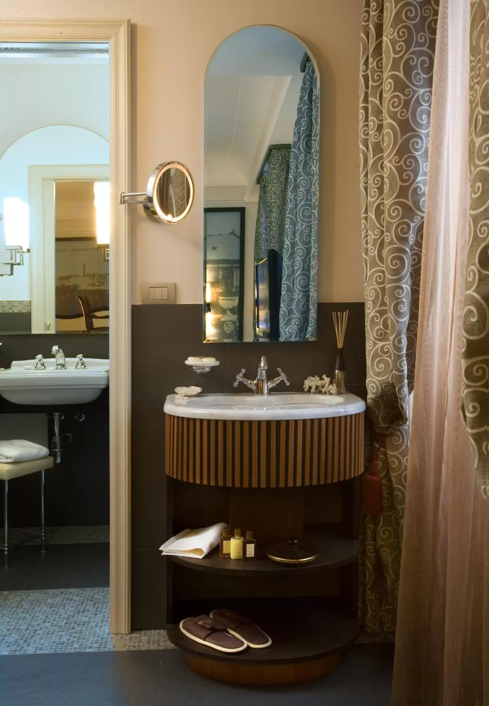 Bathroom in Grand Hotel Savoia