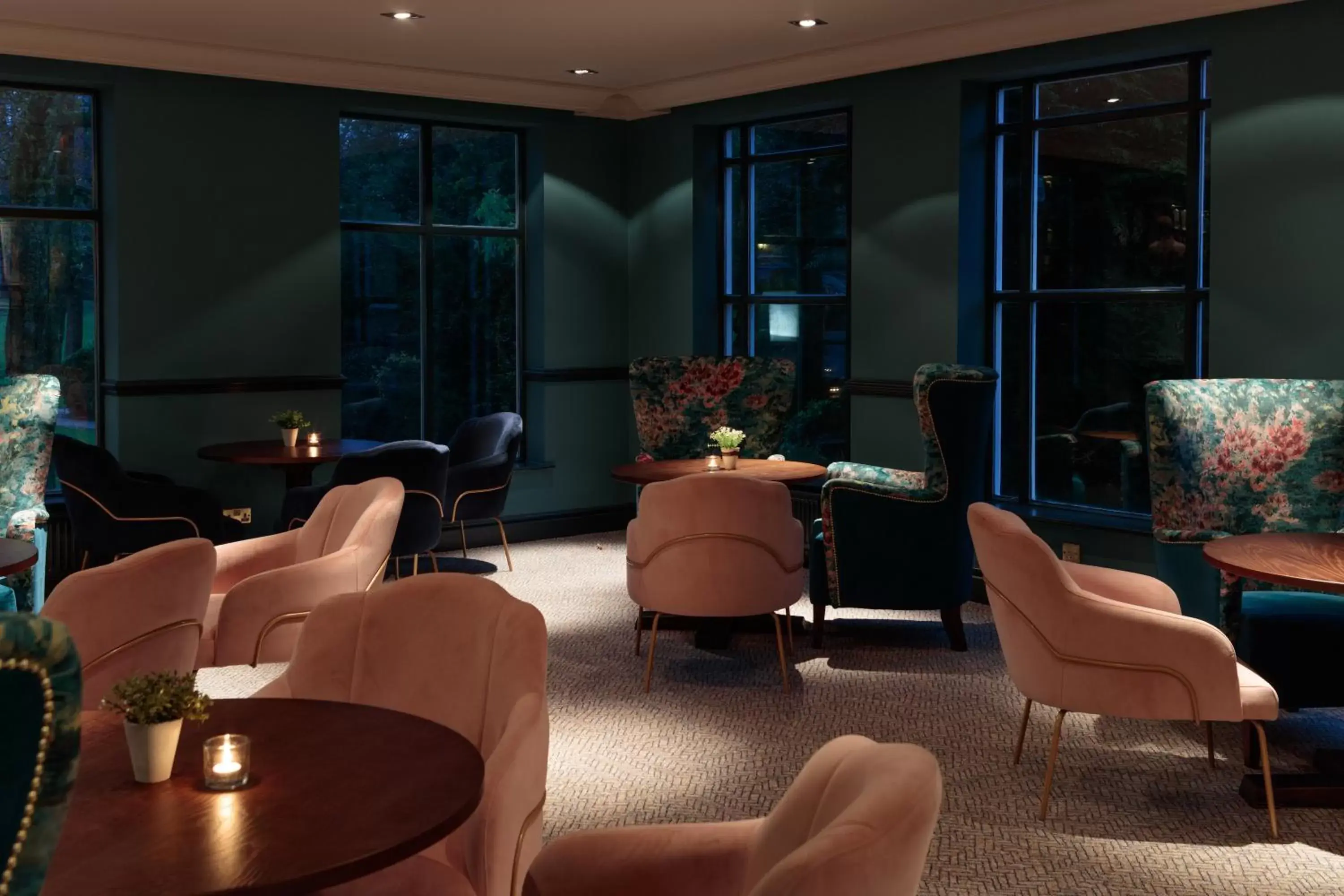 Lounge or bar, Lobby/Reception in Mercure Blackburn Dunkenhalgh Hotel & Spa