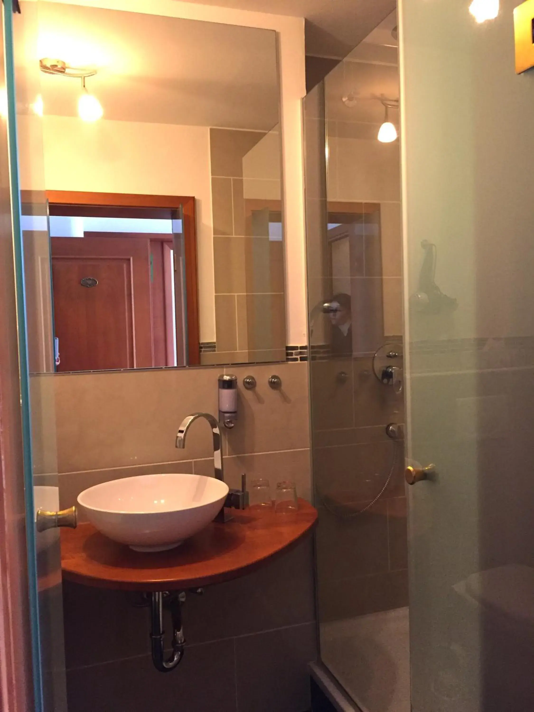Photo of the whole room, Bathroom in Hotel Zur Schönen Aussicht