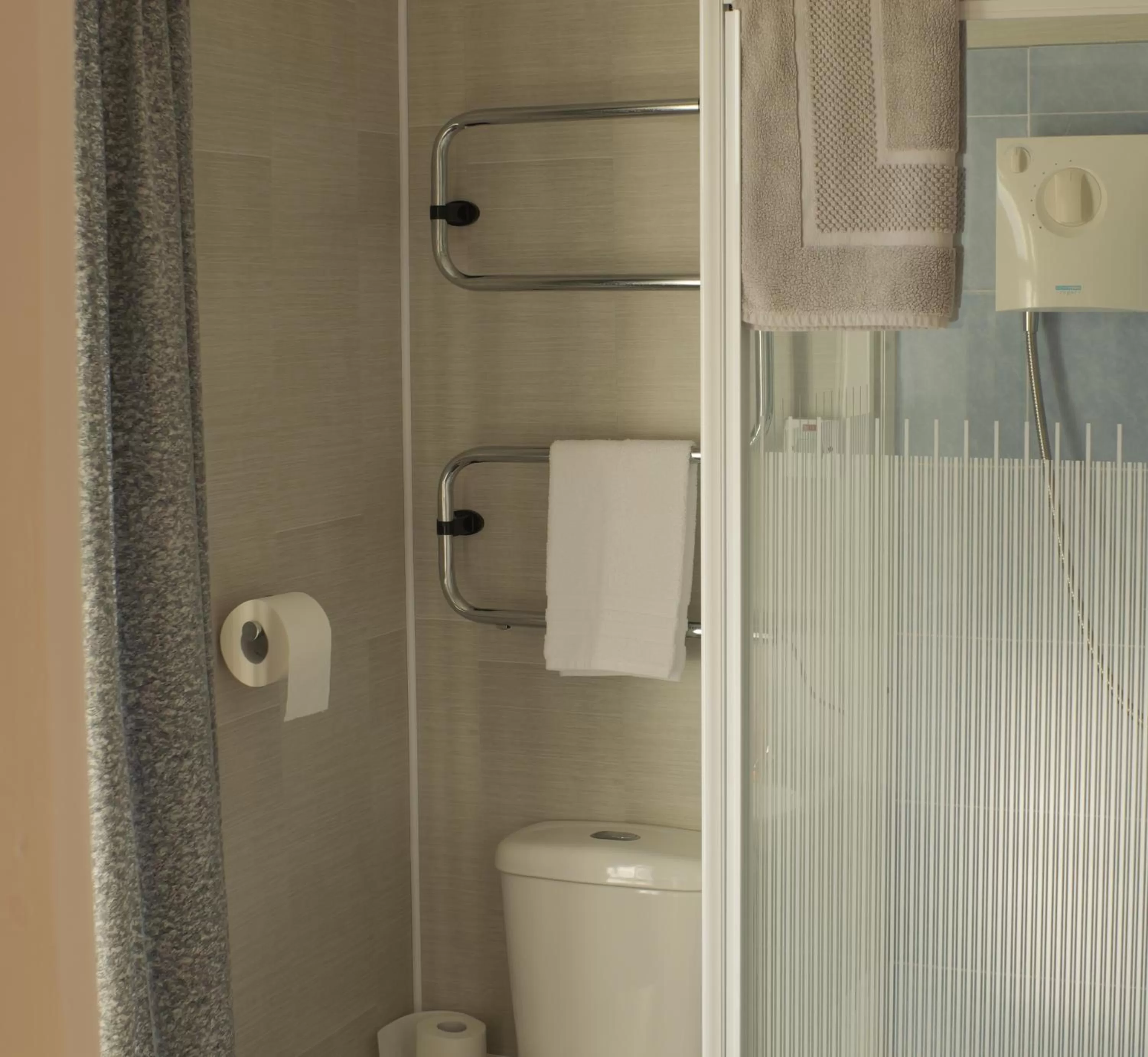 Shower in Leofric Legends