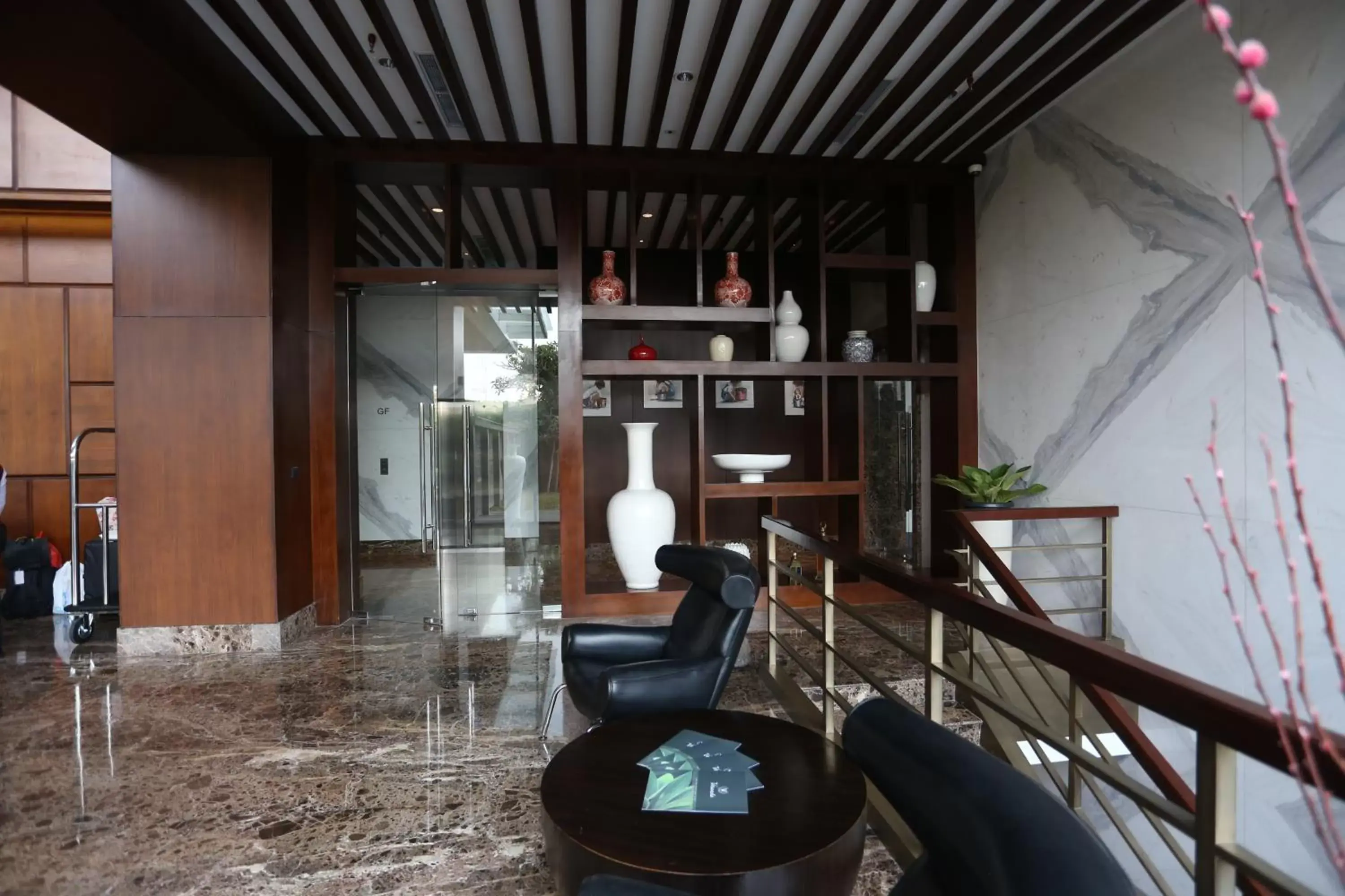 Lobby or reception in Veranda Serviced Residence Puri