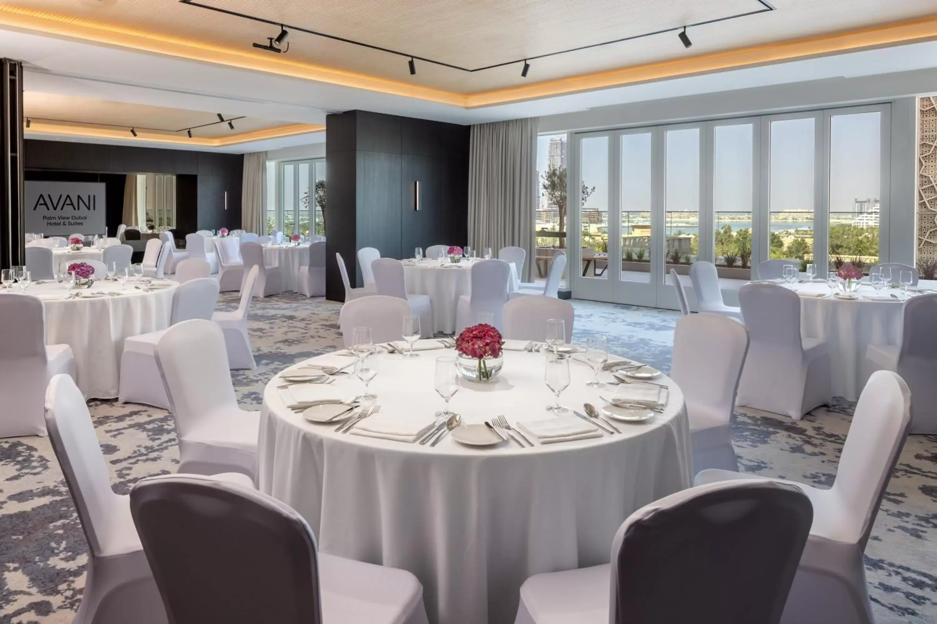 Meeting/conference room, Banquet Facilities in Avani Plus Palm View Dubai Hotel & Suites