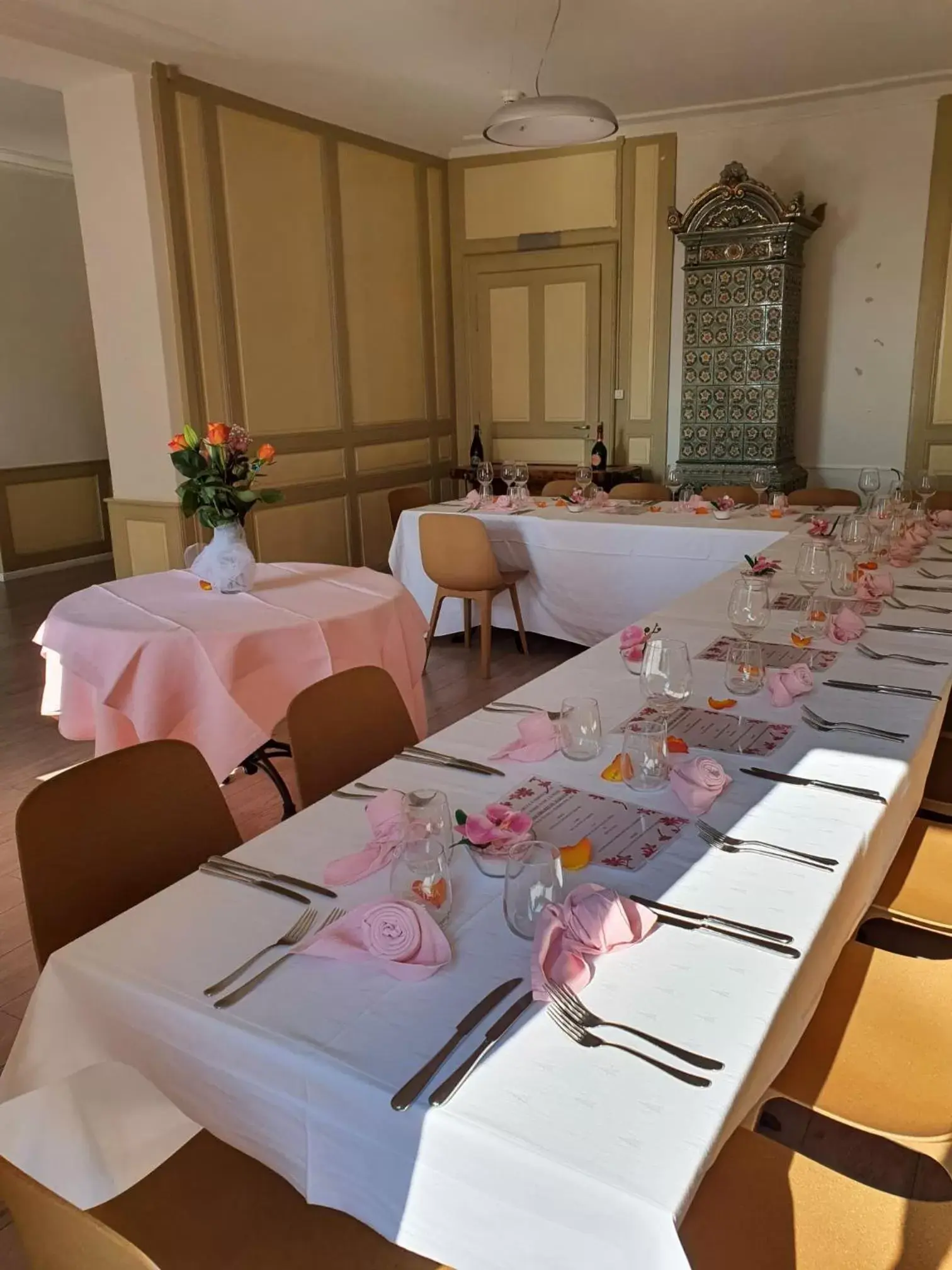 Restaurant/places to eat, Banquet Facilities in Hôtel Restaurant Bellevue