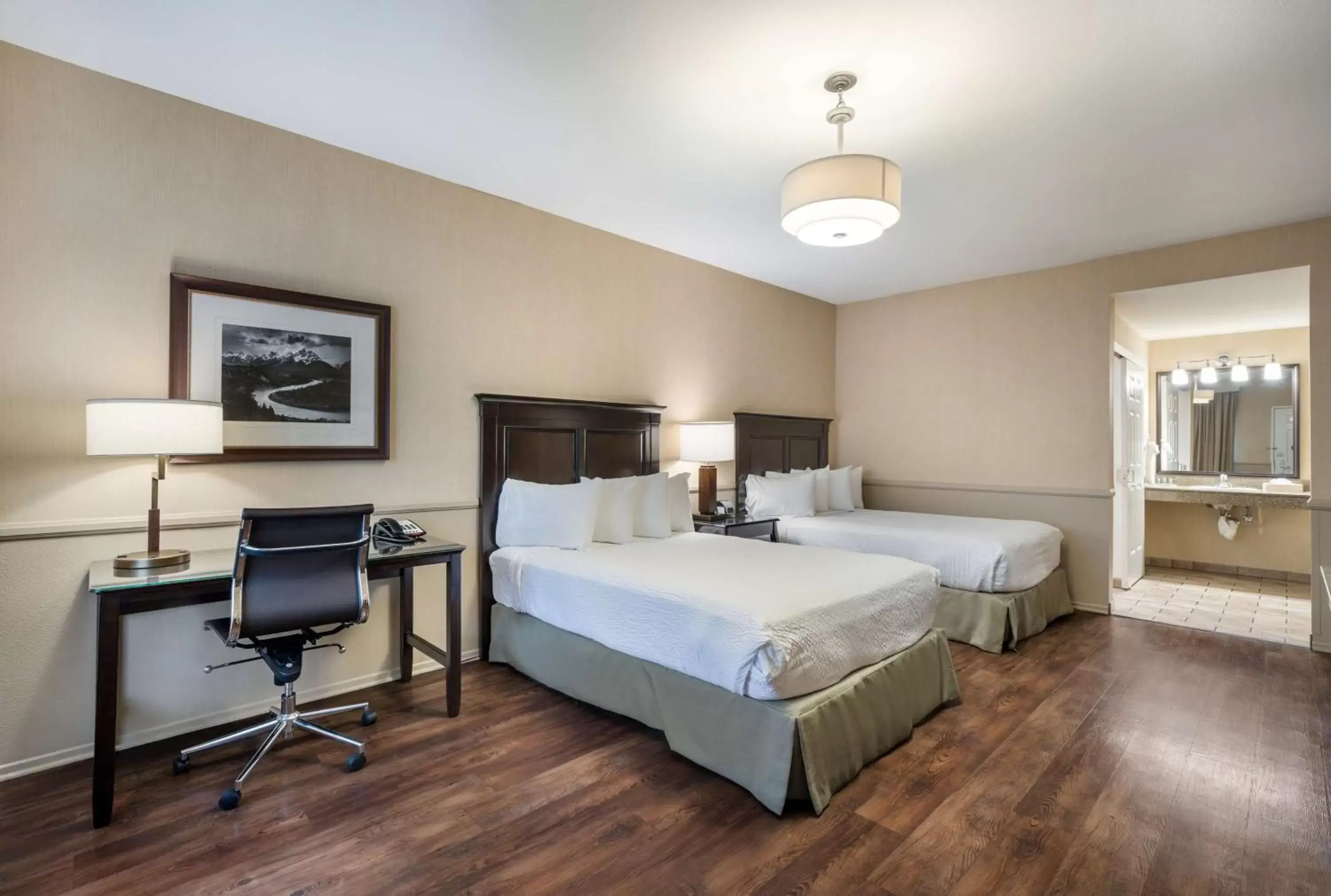 Bedroom in Best Western Corona Hotel & Suites