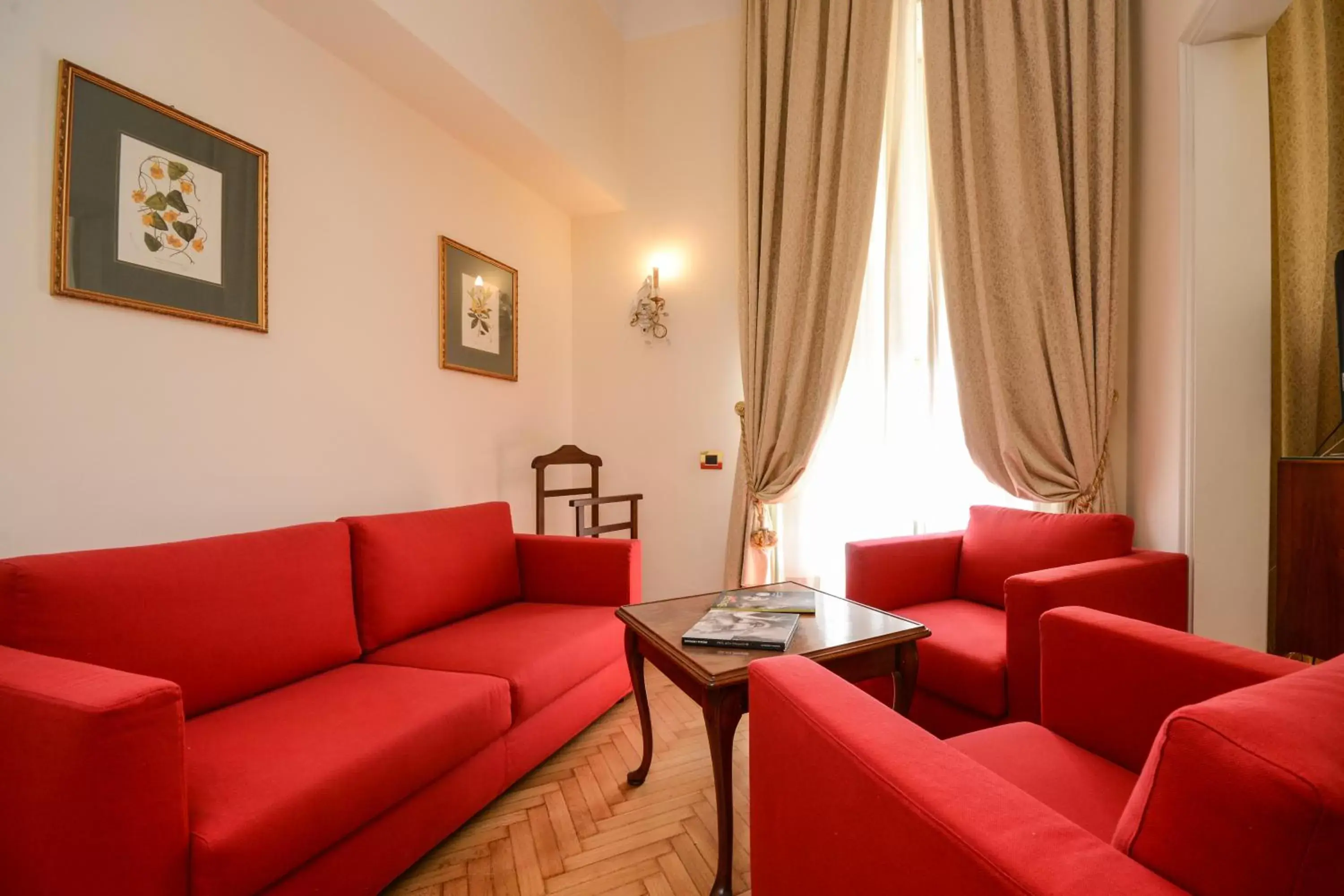 Living room, Seating Area in Hotel Vittoria