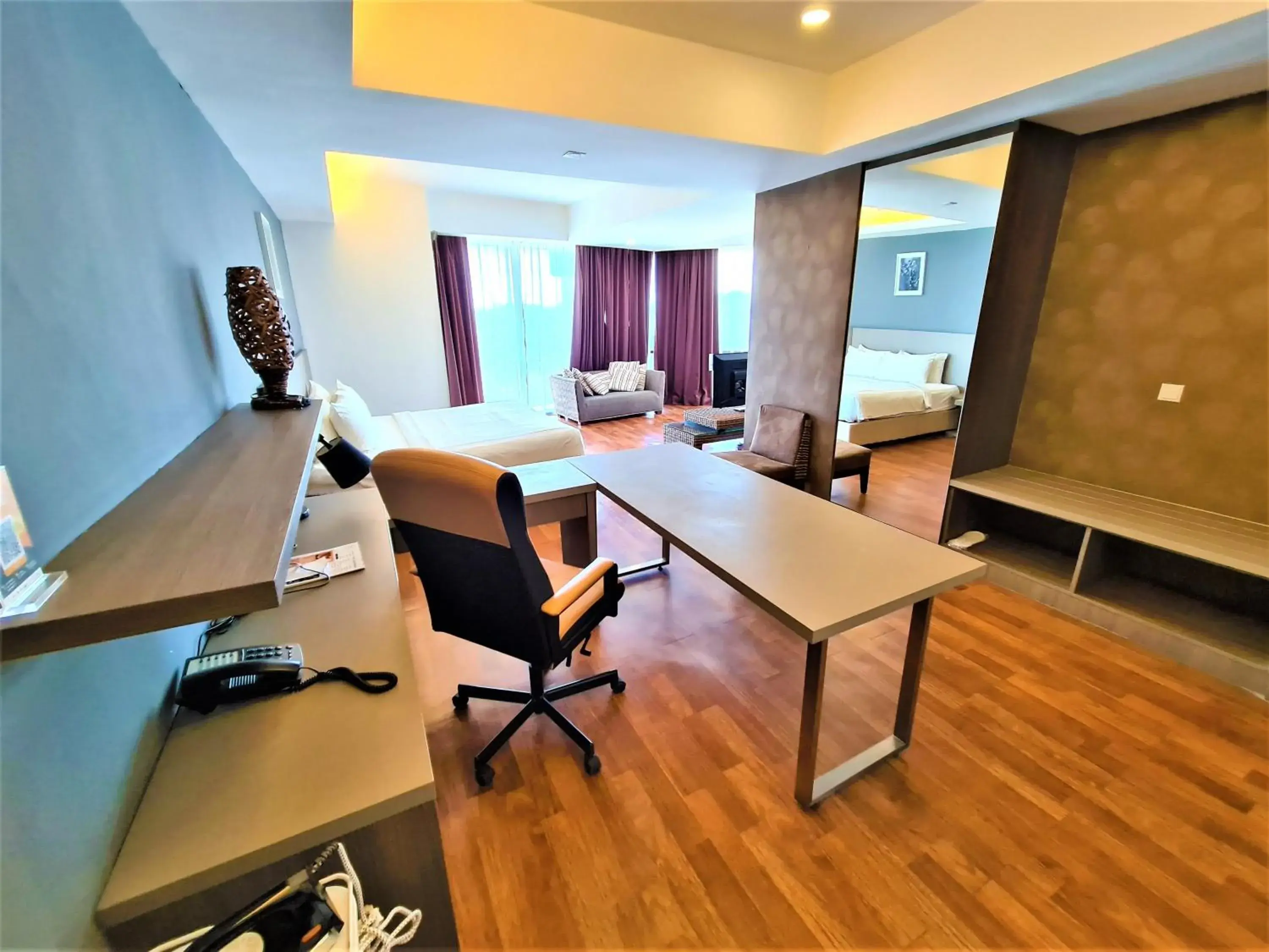 Nexus Business Suite Hotel