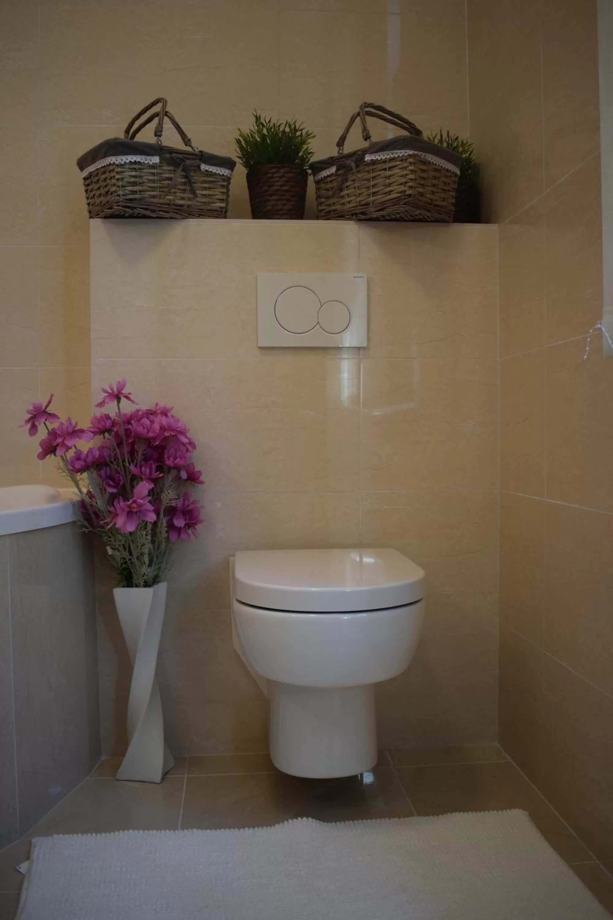 Toilet in Saint Michael - Garni Hotel