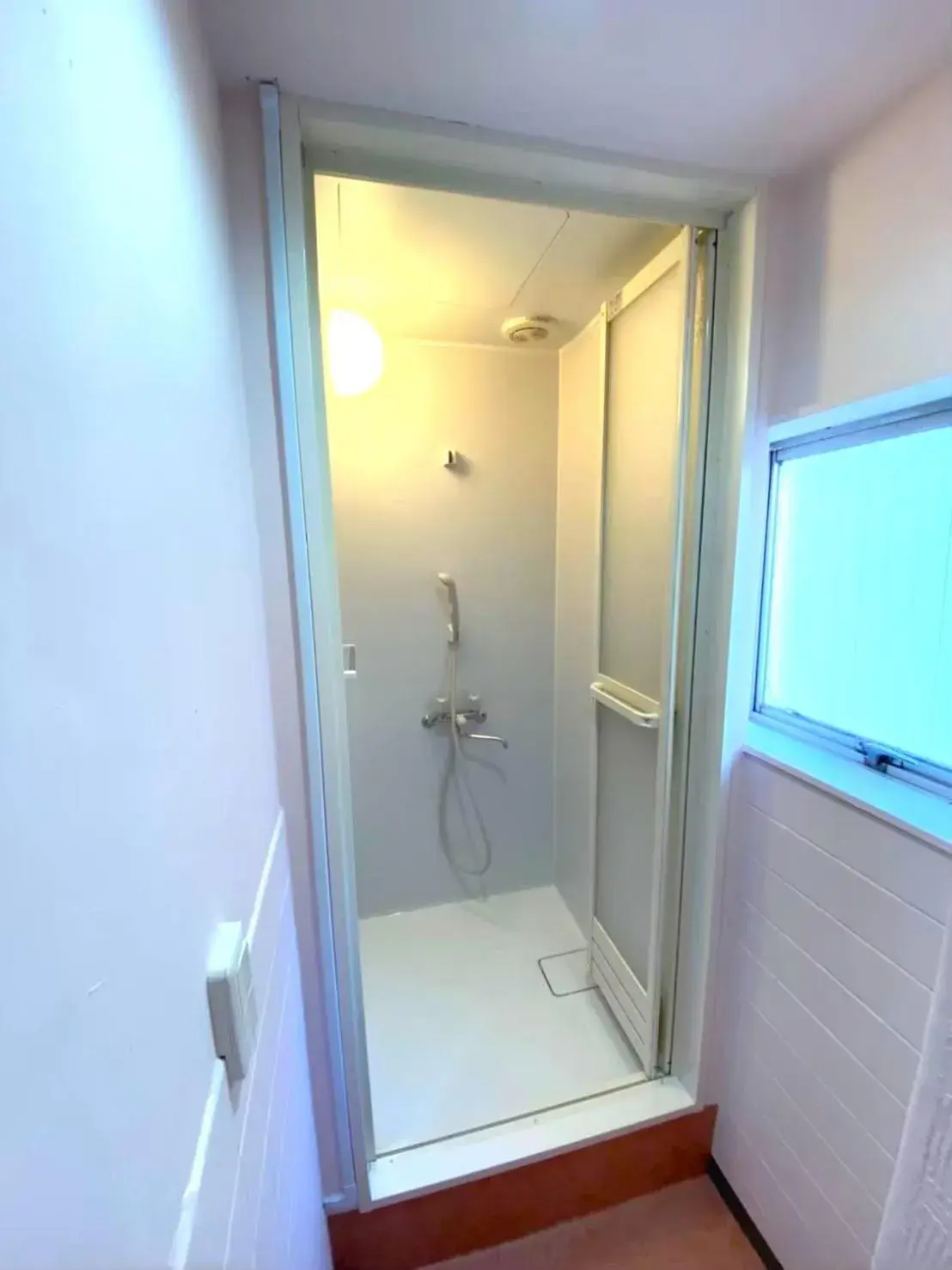 Shower, Bathroom in Sakura Hotel Jimbocho