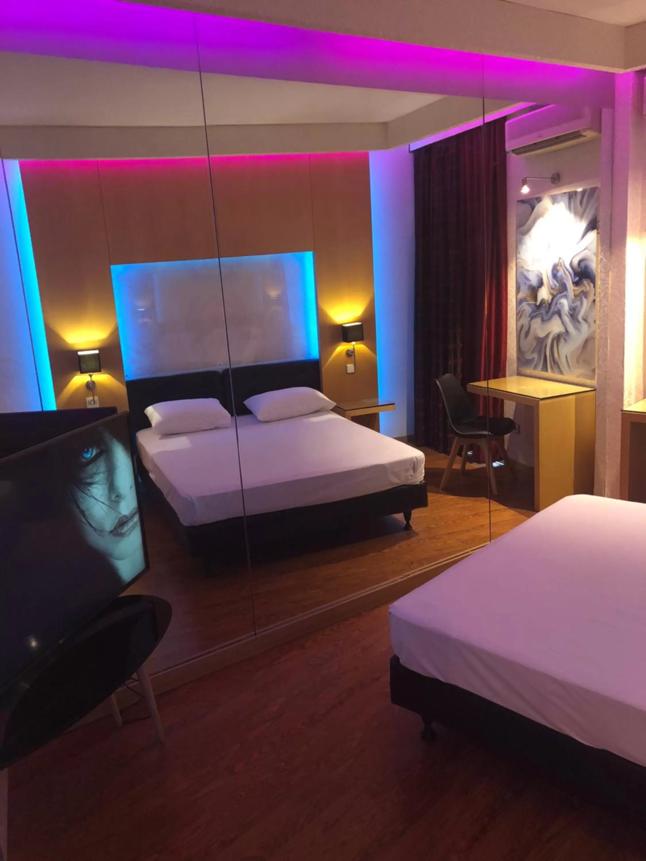 Bed in Olympic Hotel