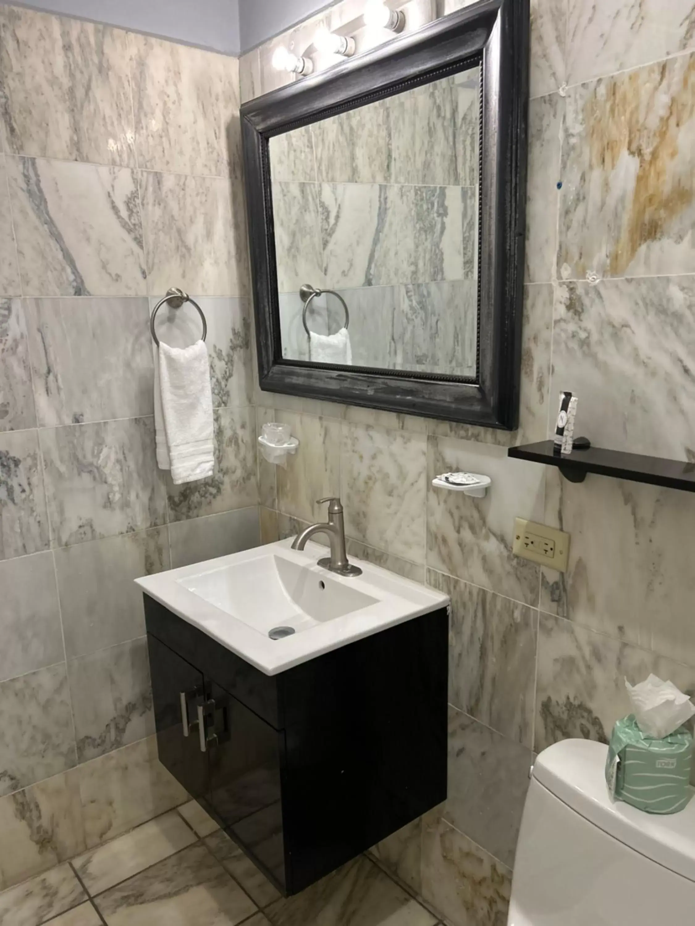 Bathroom in Coral Princess Hotel