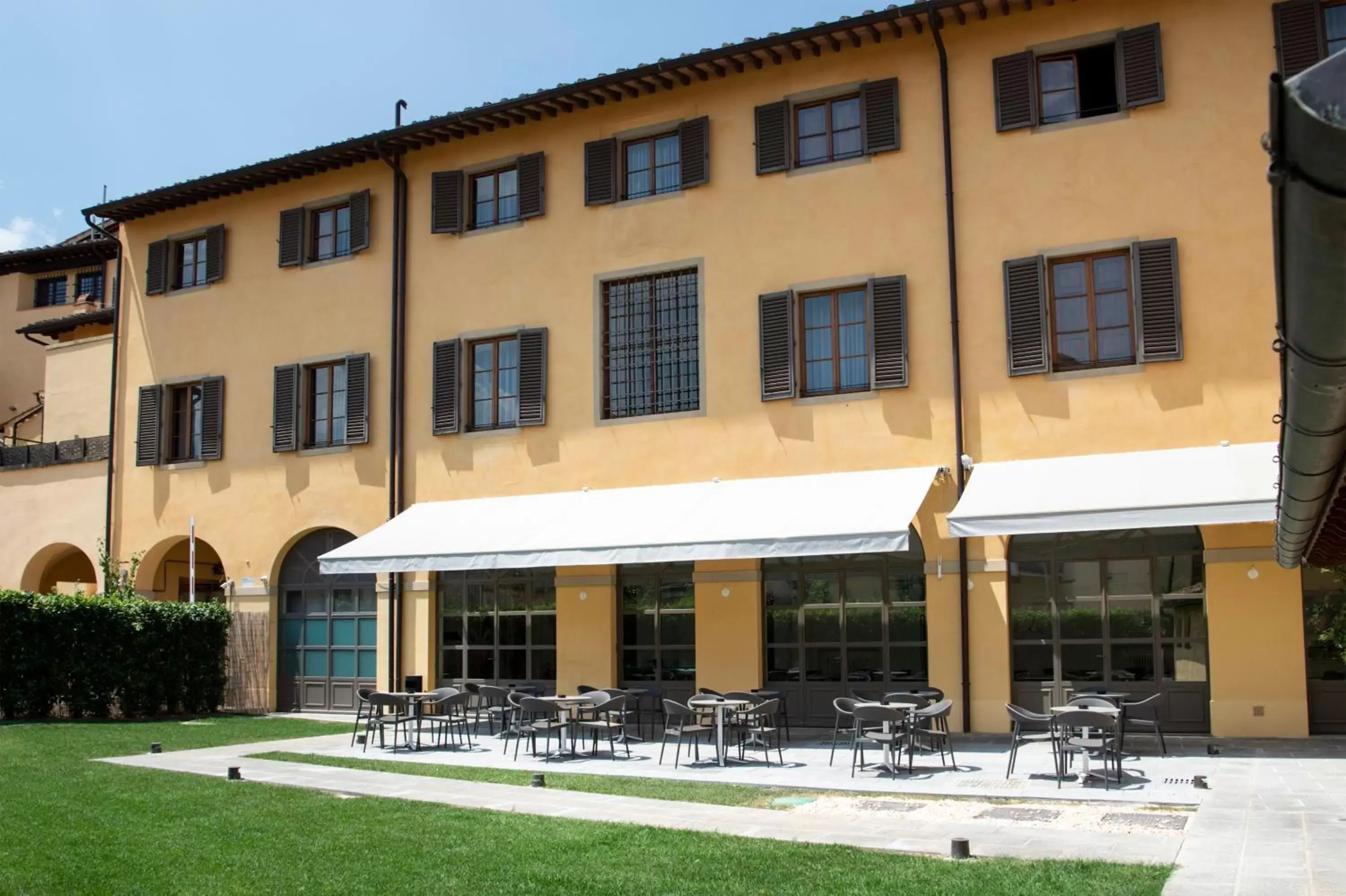 Property building in Horto Convento Property building in Horto Convento