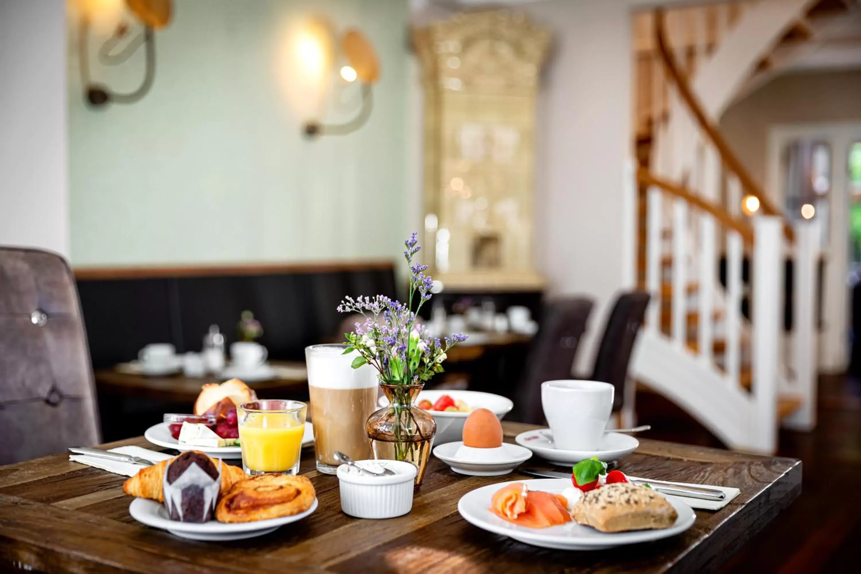 Continental breakfast, Restaurant/Places to Eat in Hotel Alsterblick