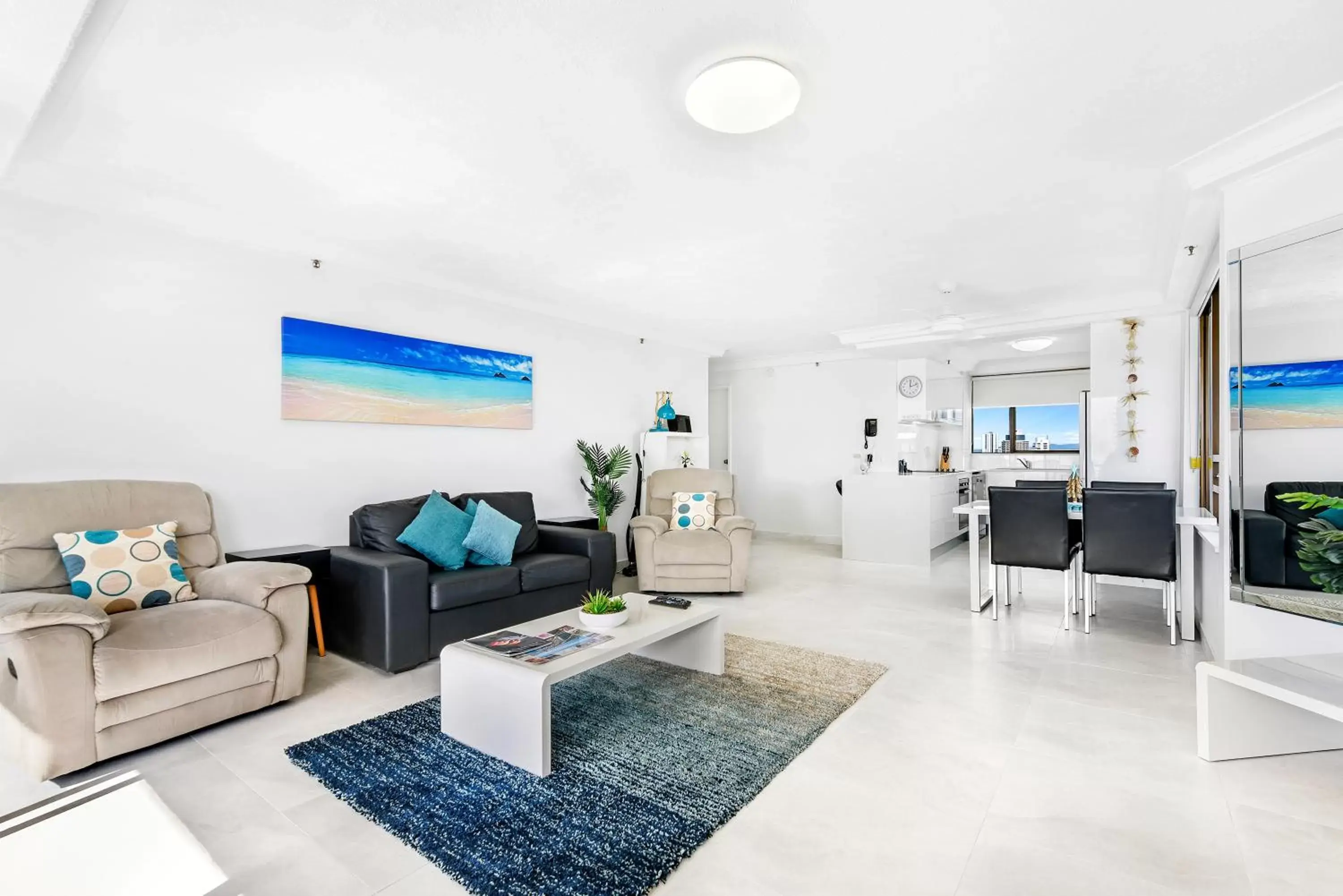 Seating Area in Surfers Century Oceanside Apartments