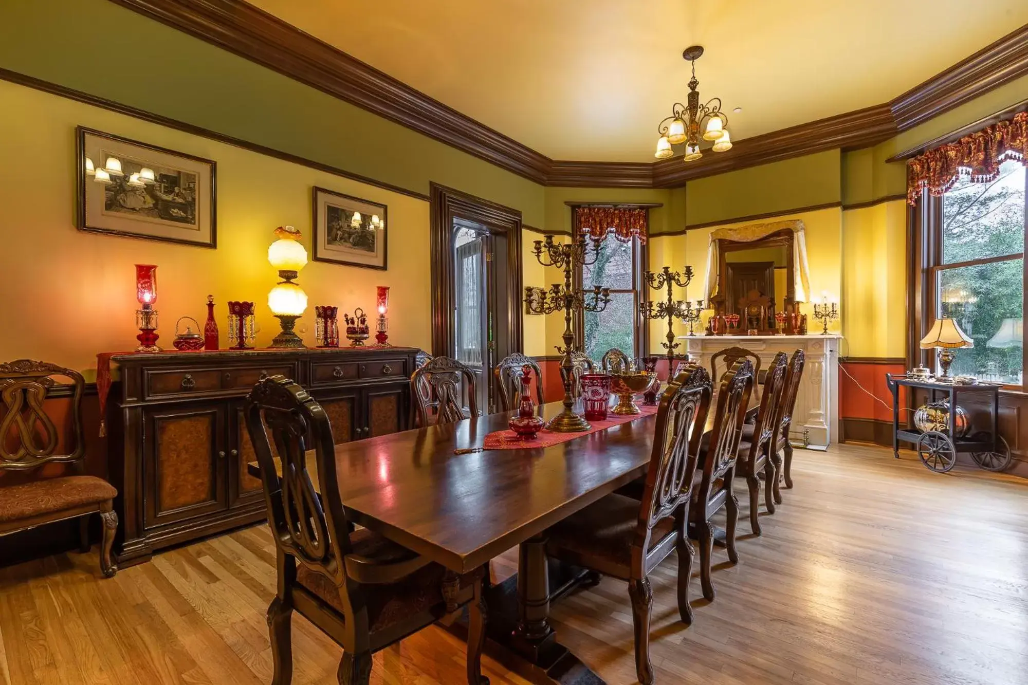 Meeting/conference room, Restaurant/Places to Eat in Steele Mansion Inn & Gathering Hub