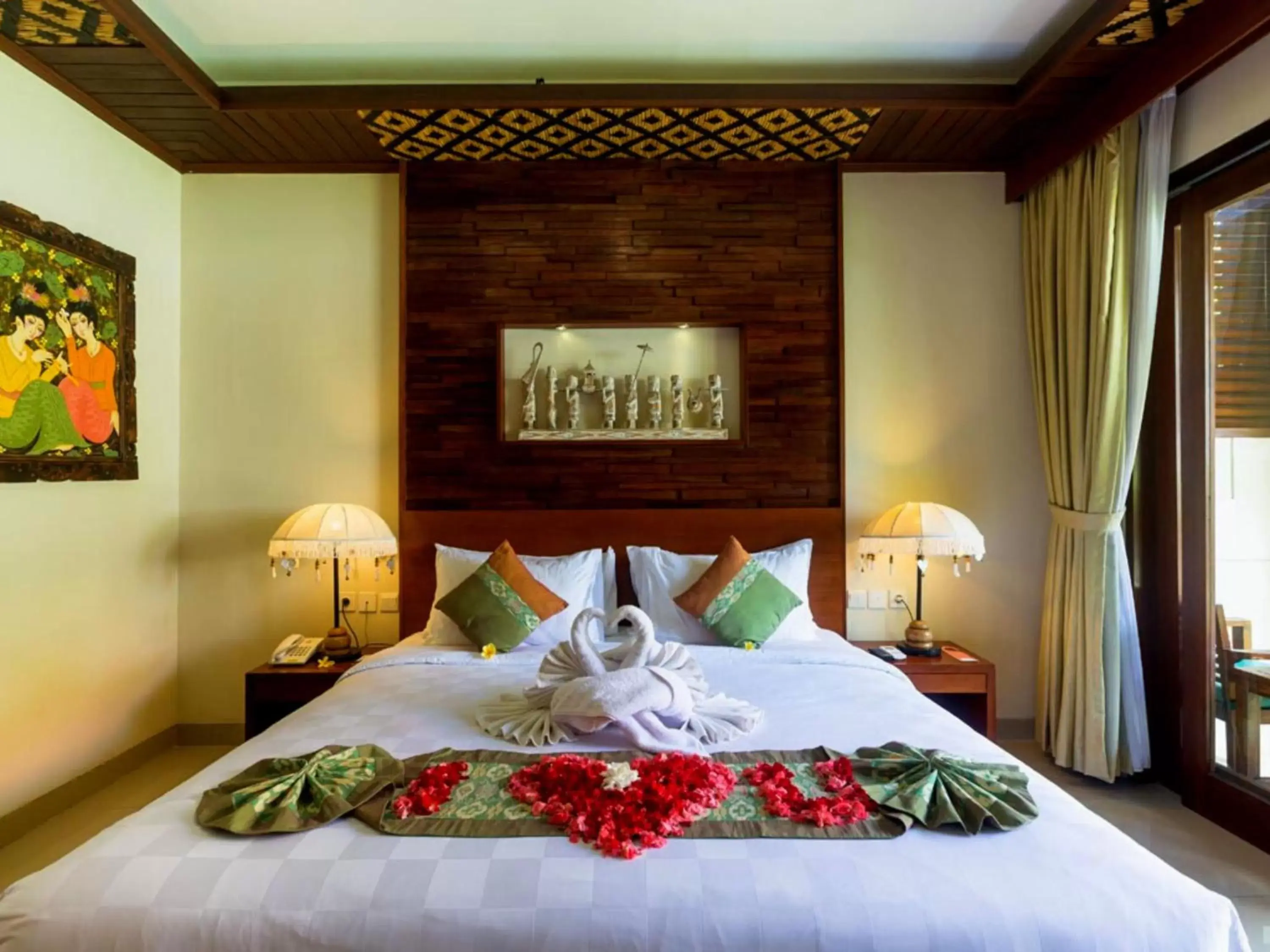 Bed in Awatara Boutique Resort Ubud