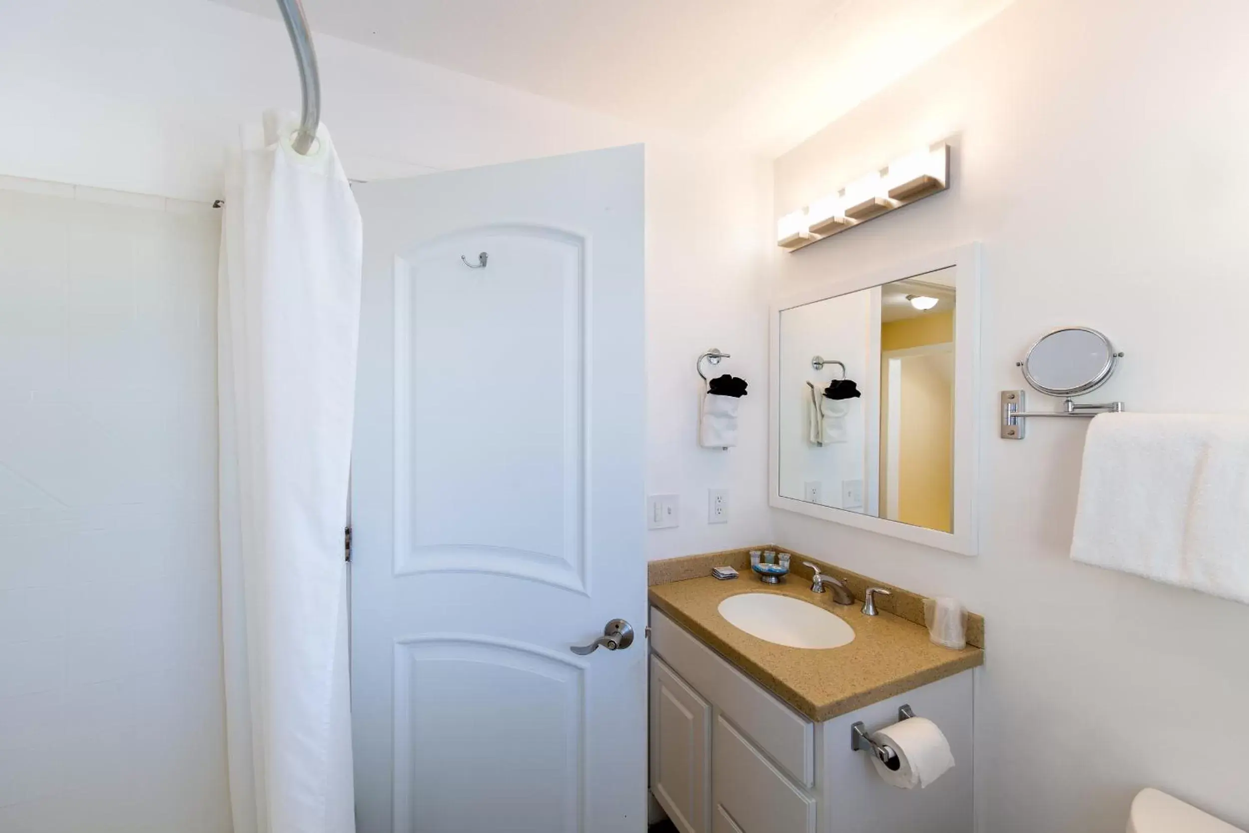 Bathroom in Lime Tree Bay Resort