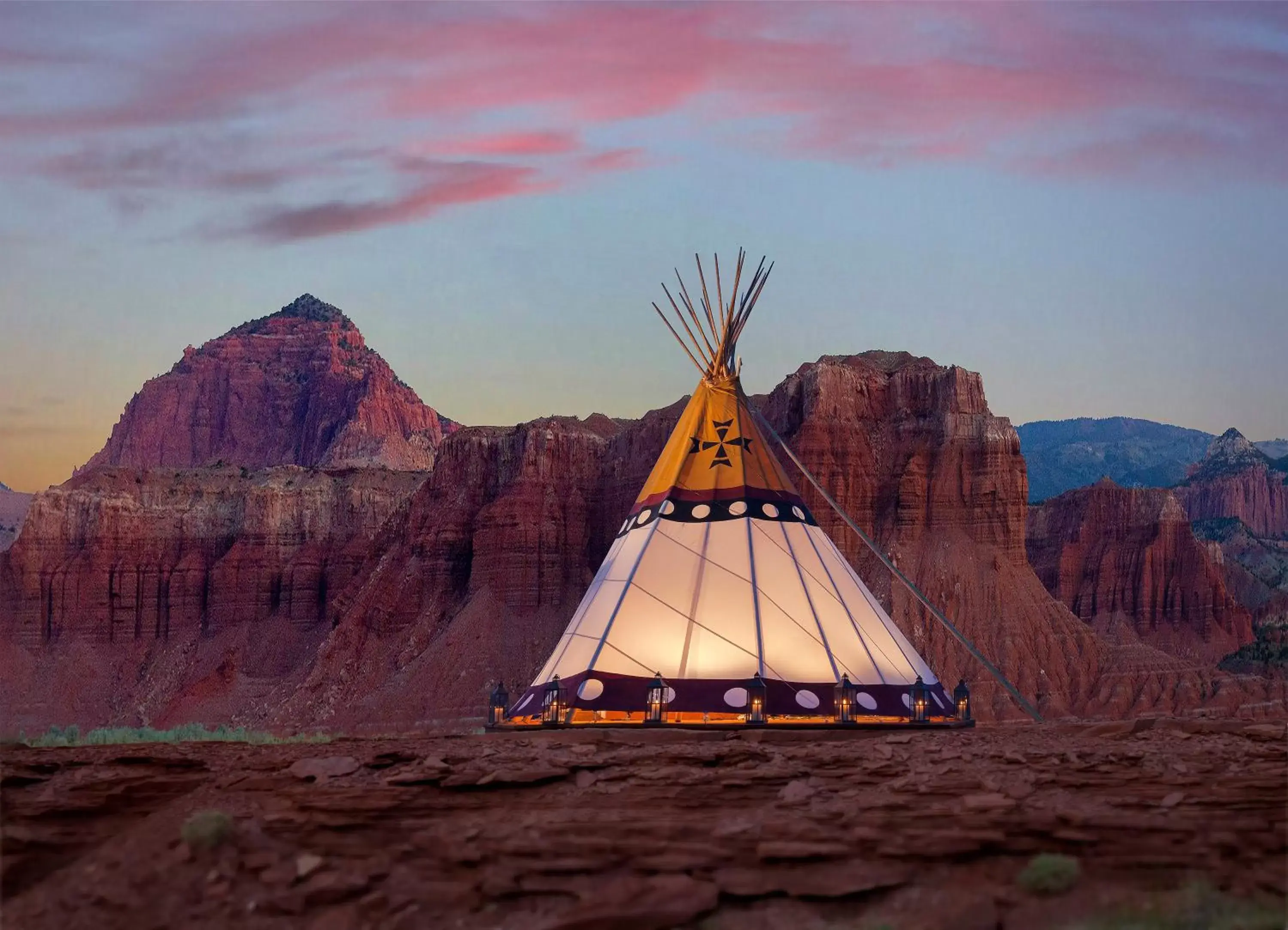 Natural landscape in Capitol Reef Resort