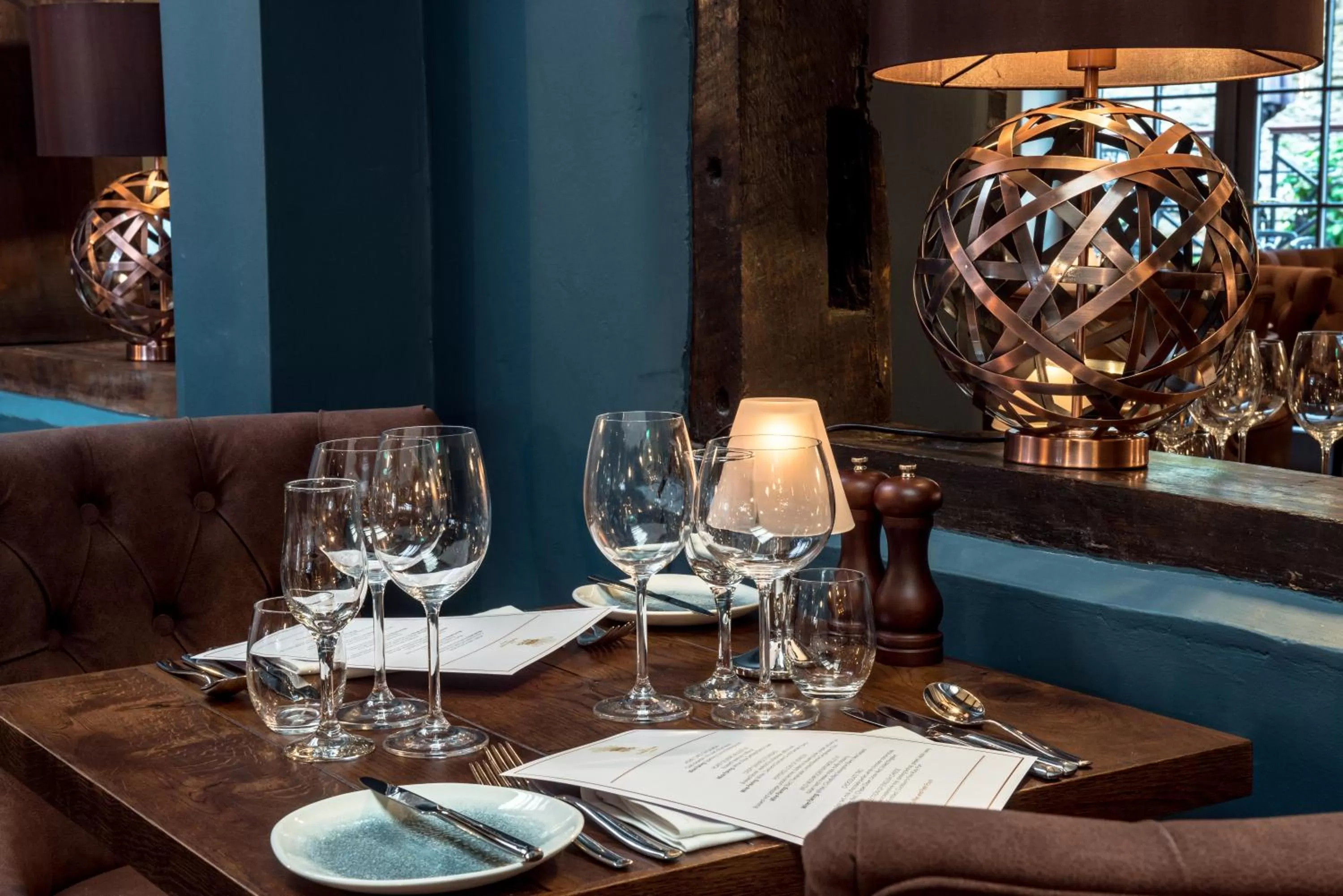 Restaurant/places to eat in The Feathers Hotel