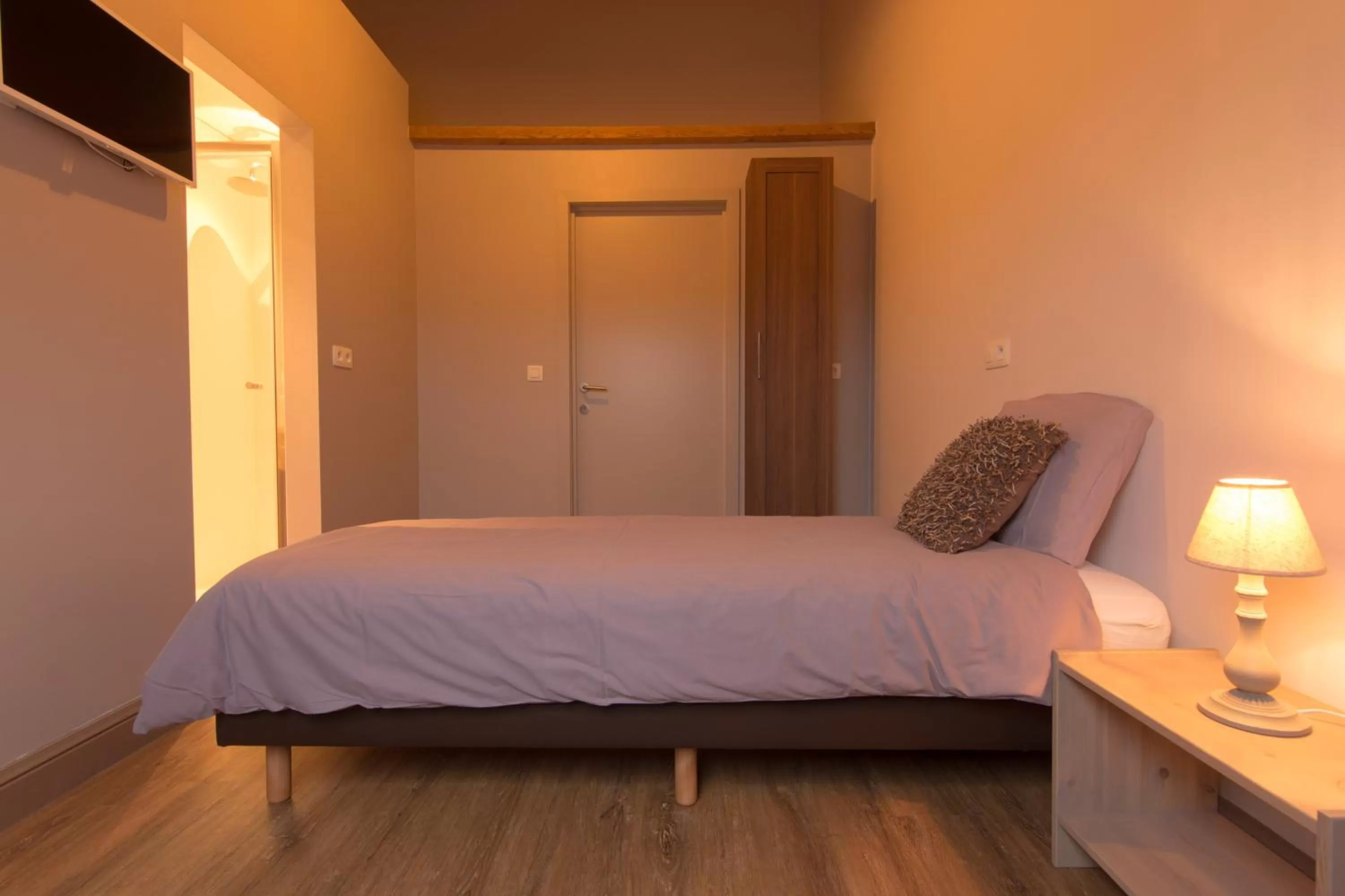 Bed in Oud Gemeentehuis