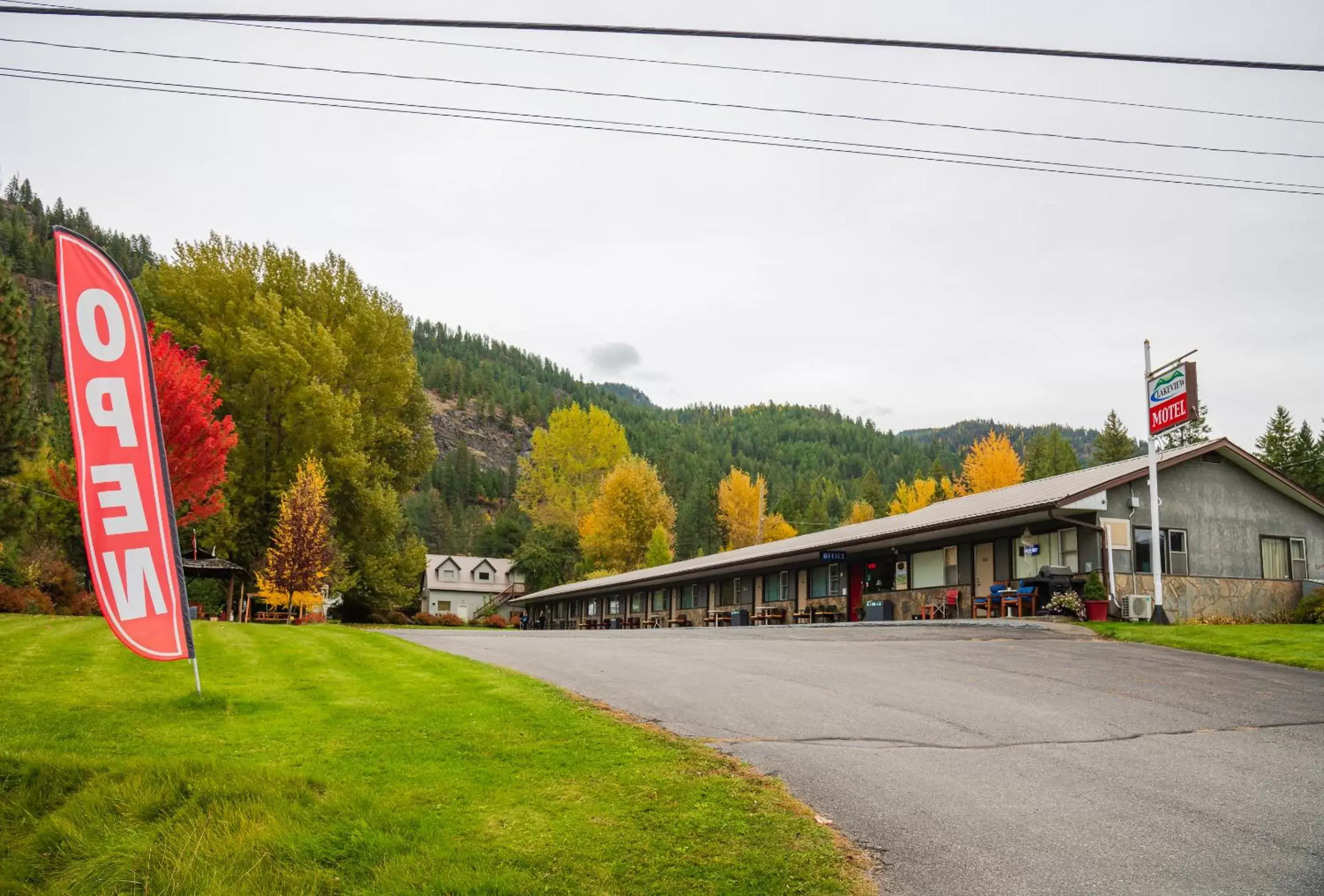 Property Building in Lakeview Motel