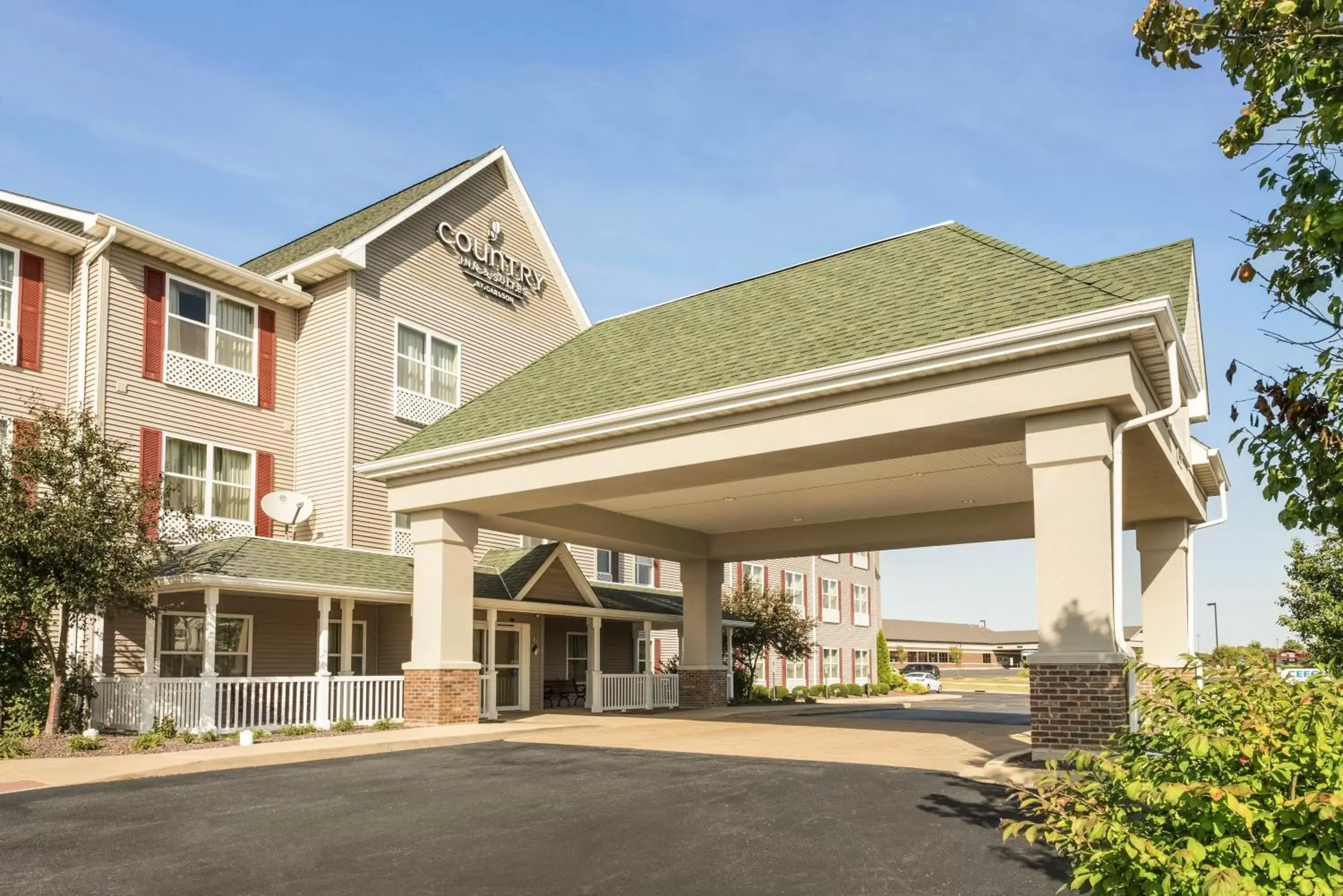 Facade/entrance, Property Building in Country Inn & Suites by Radisson, Peoria North, IL