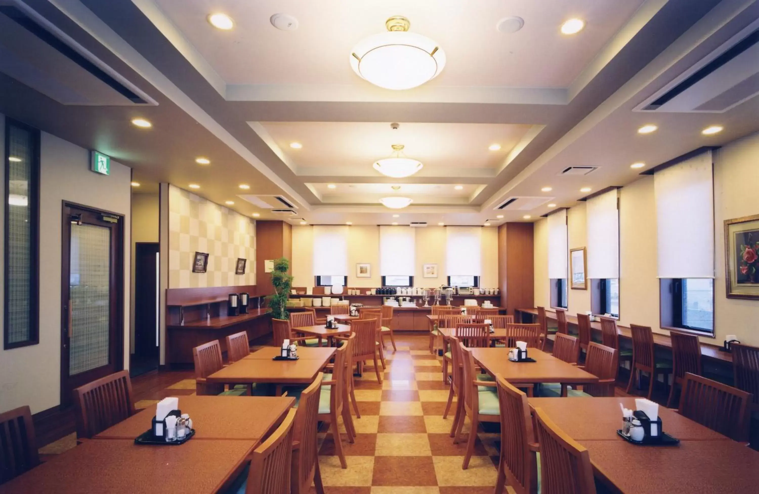 Restaurant/places to eat in Hotel Route-Inn Shibata Inter Restaurant/places to eat in Hotel Route-Inn Shibata Inter