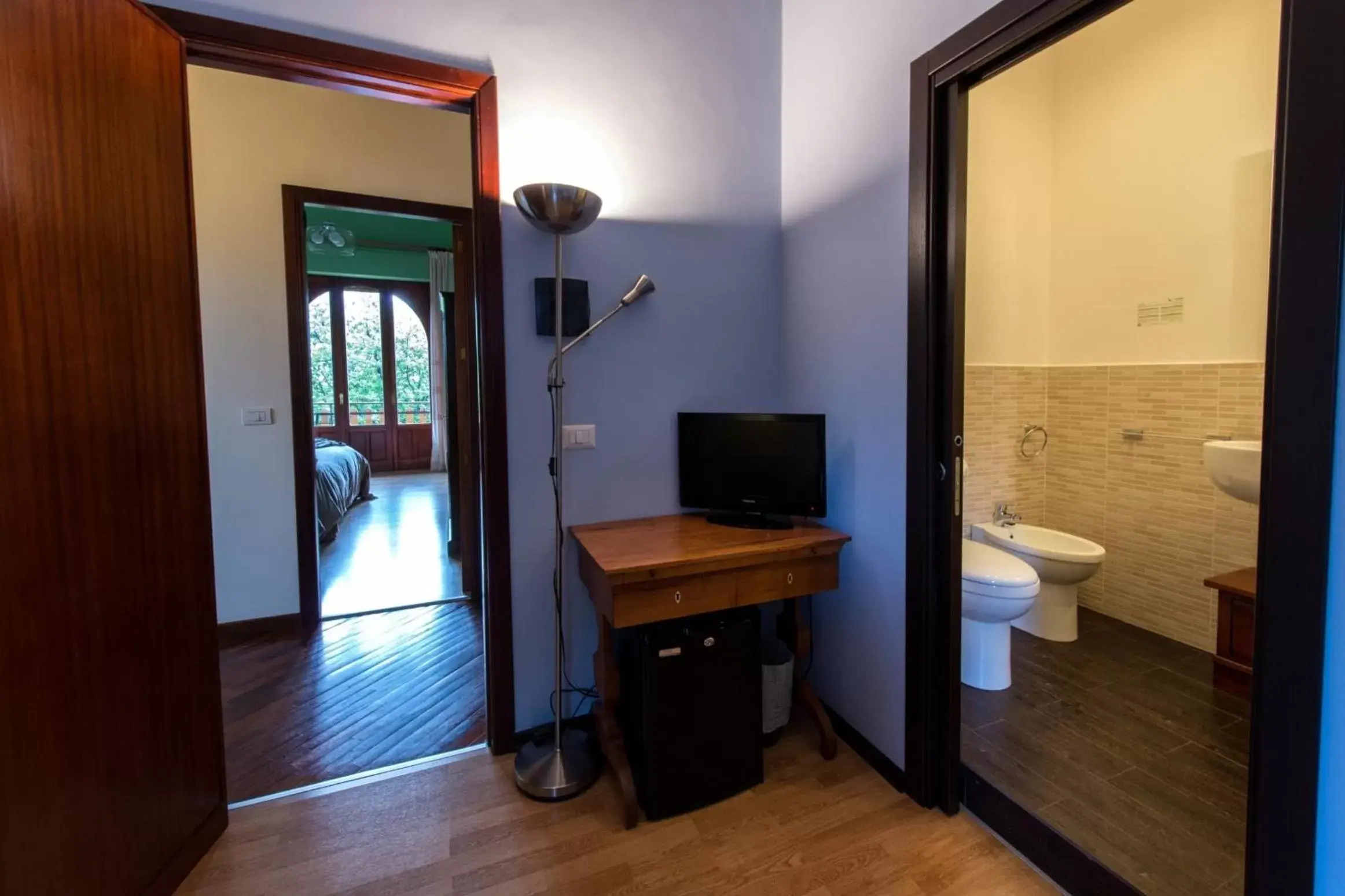 Bedroom, Bathroom in Domus Verdiana