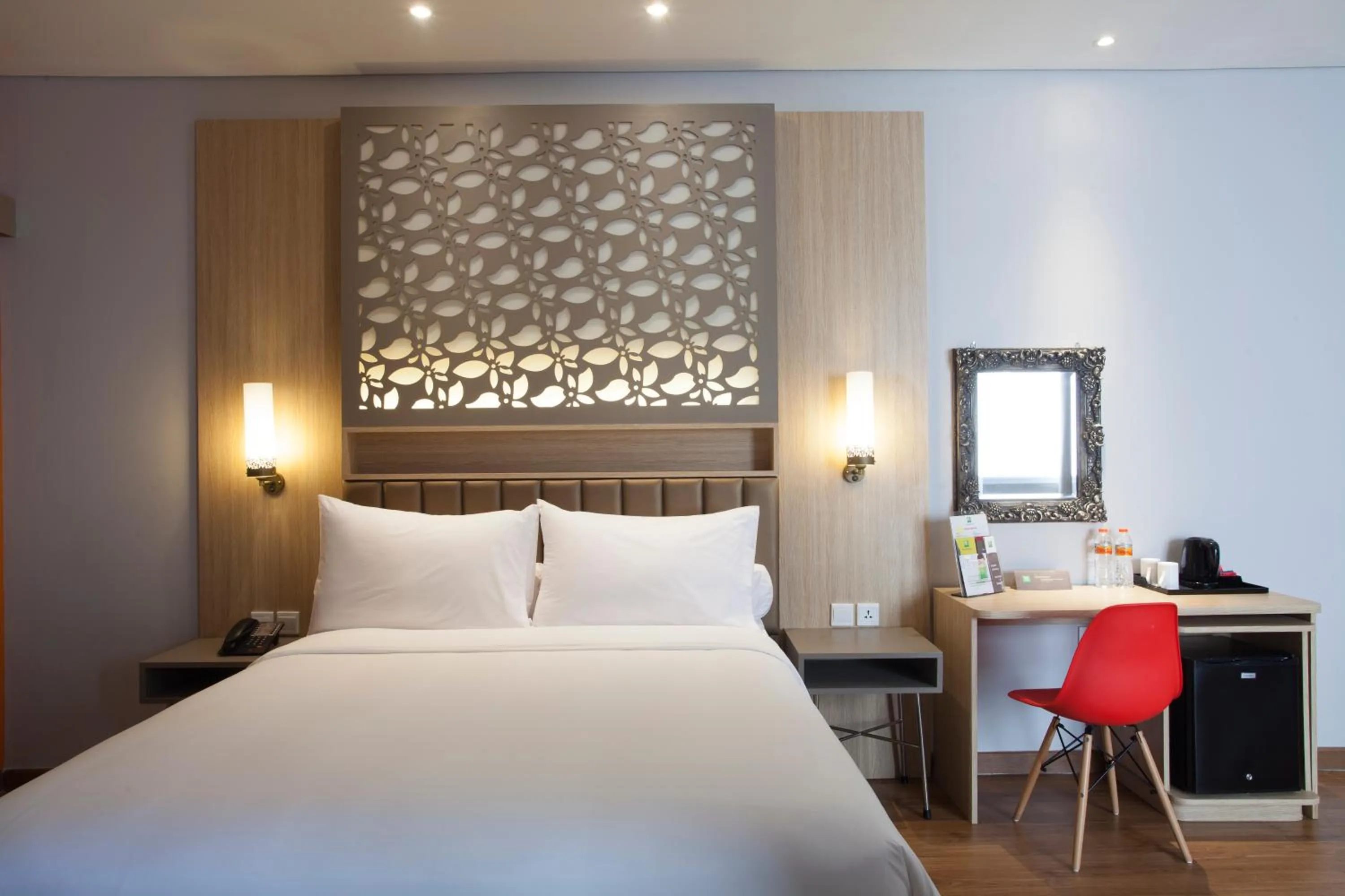 Coffee/tea facilities, Bed in ibis Styles Cikarang