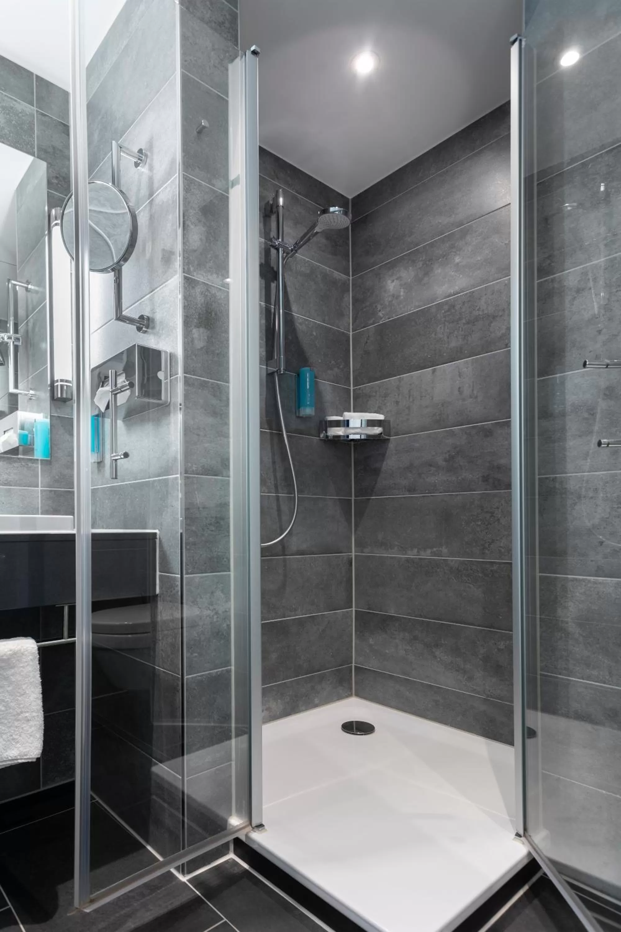 Shower in Best Western Hotel am Europaplatz