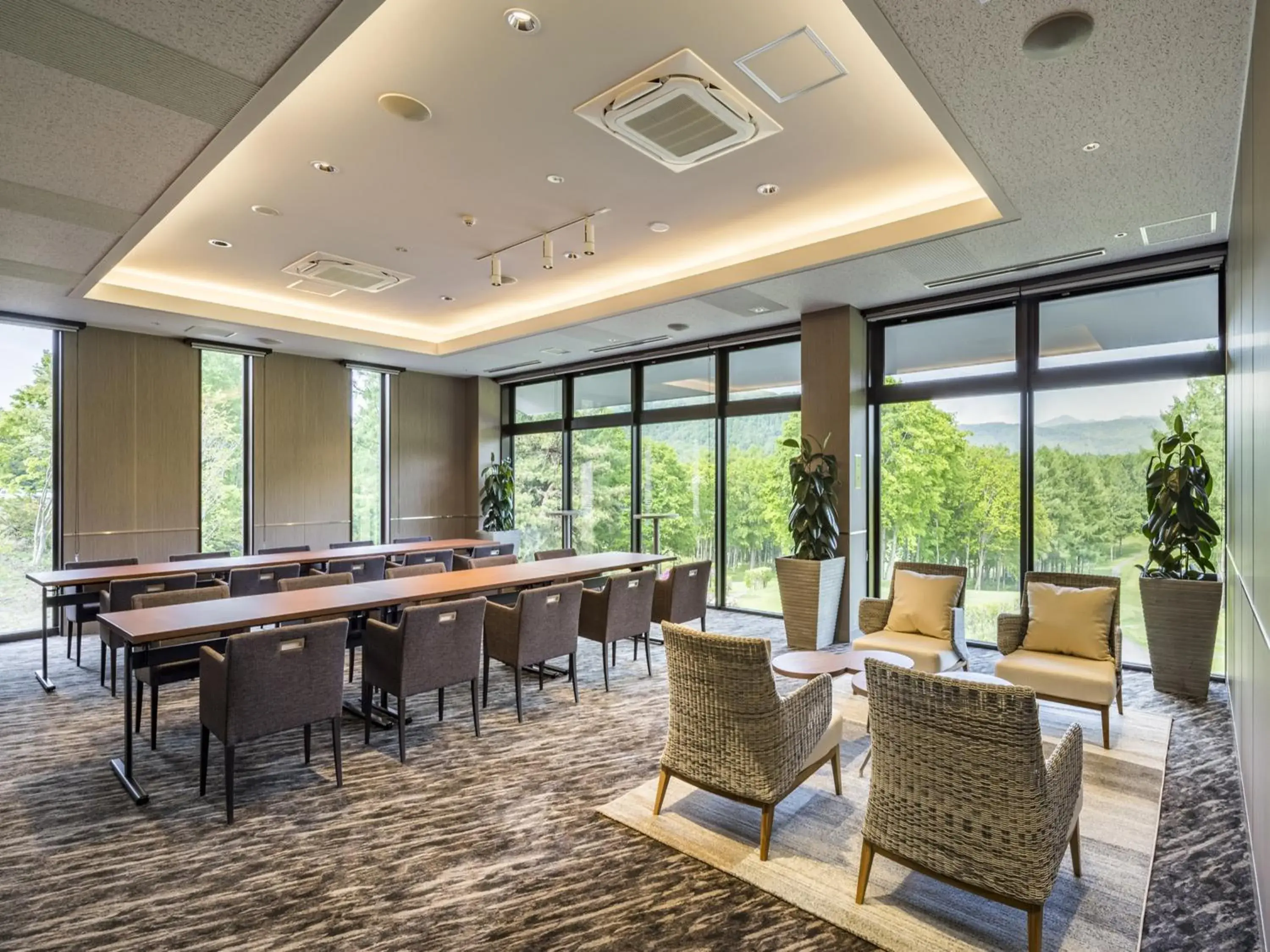 Lobby or reception in Hakodate Onuma Prince Hotel